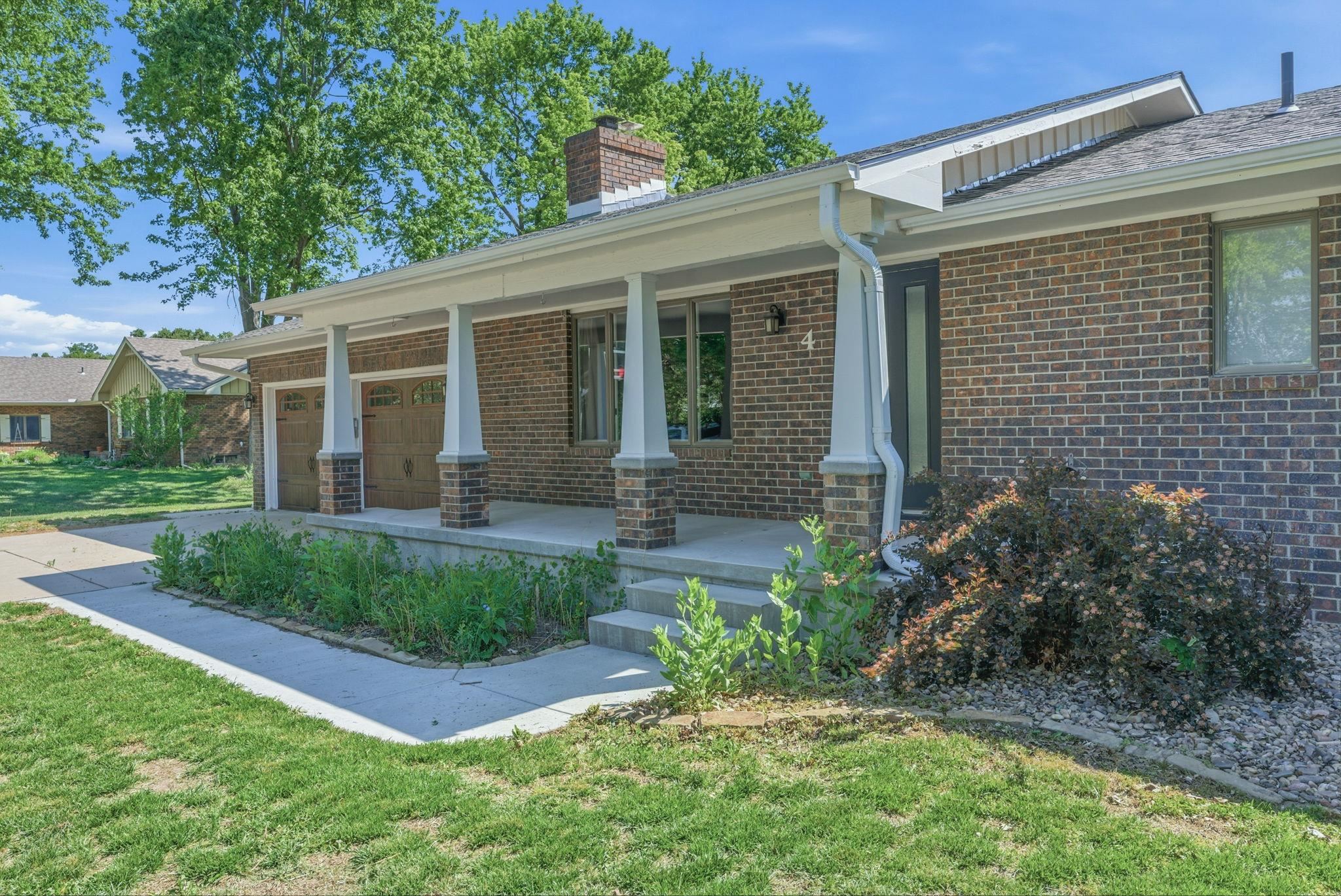 4 Park View Road Hesston KS 67062
