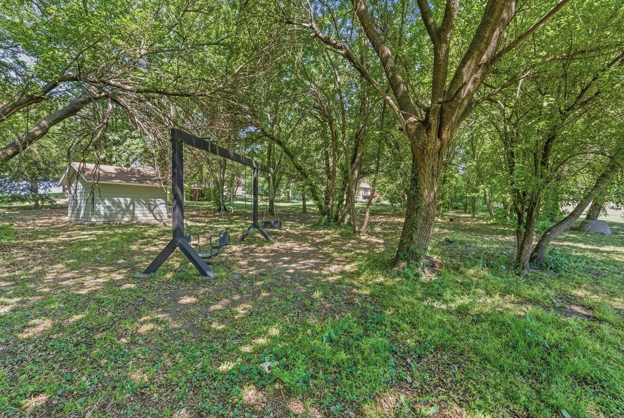 4 Park View Road Hesston KS 67062