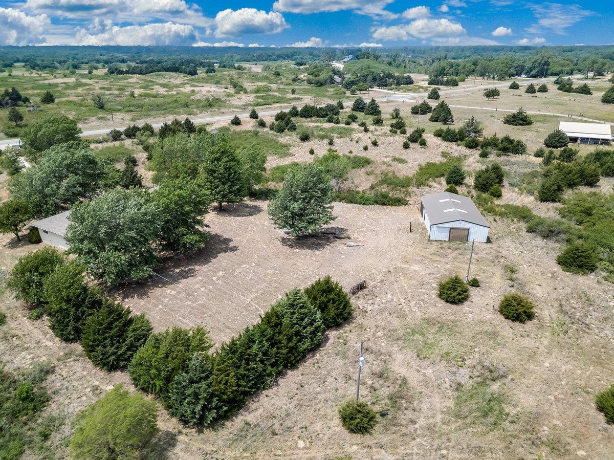 9202 N Plum Street Hutchinson KS 67502