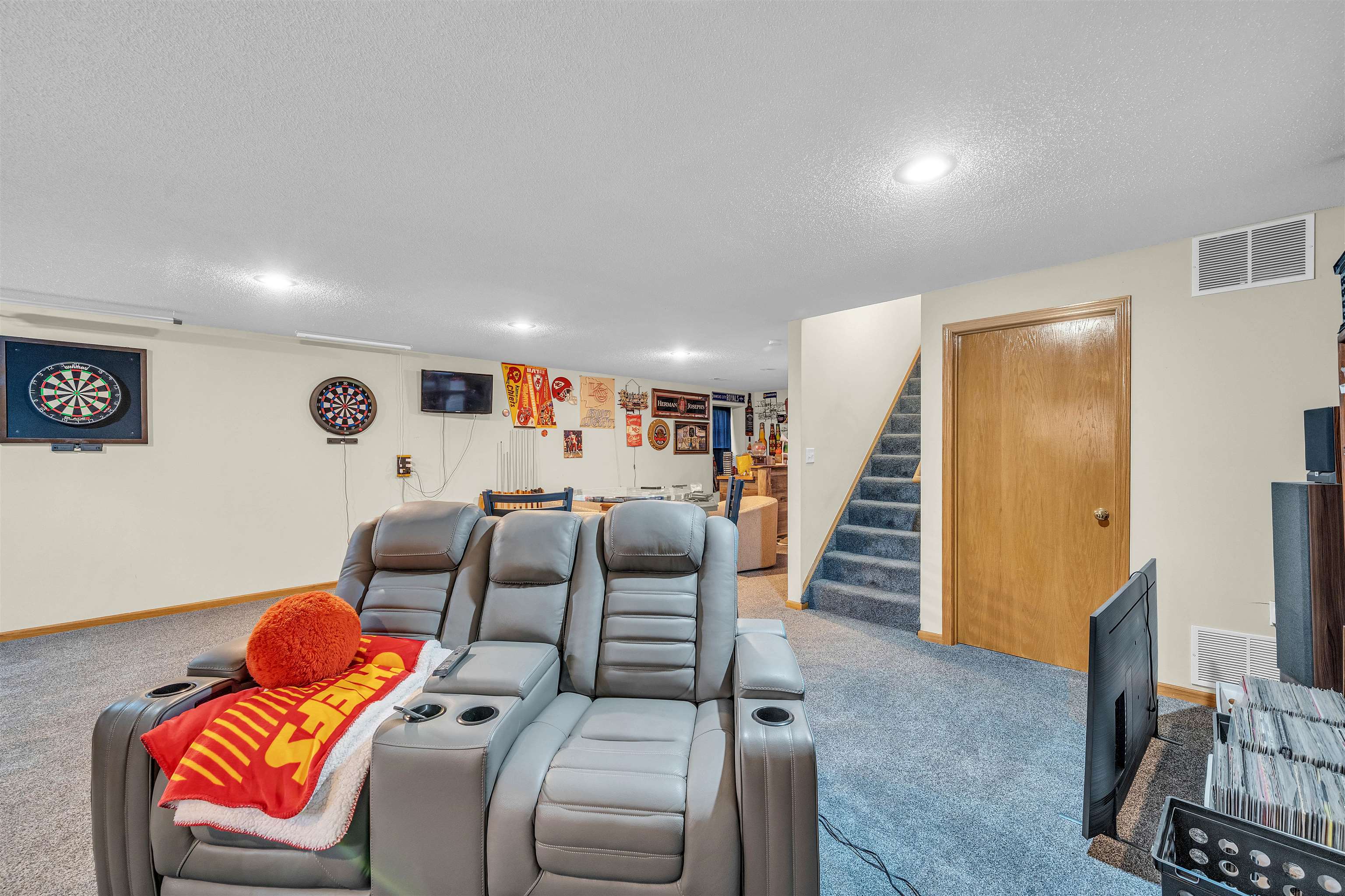 10013 W Jewell Circle Wichita KS 67209