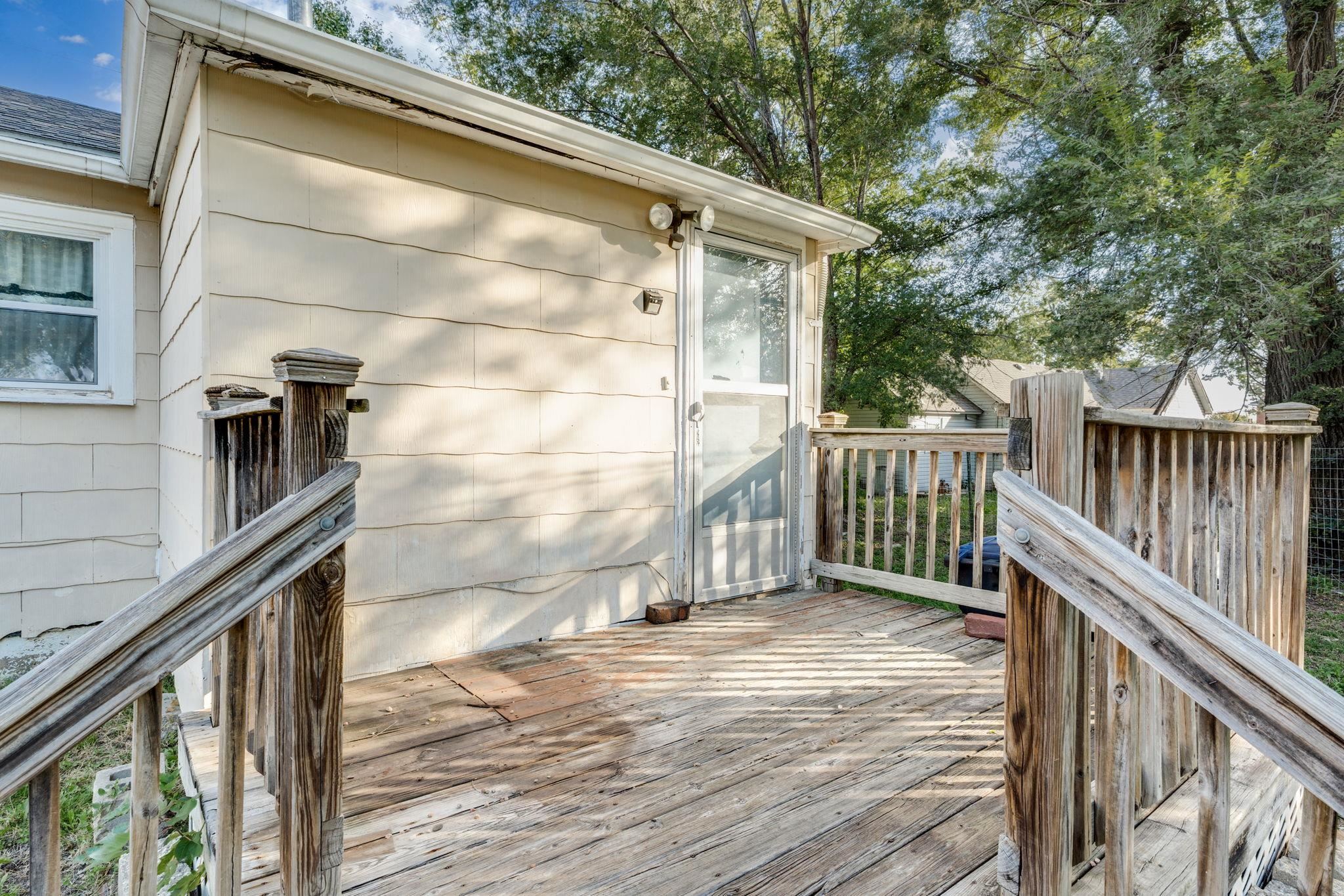 211 W 3rd Avenue El Dorado KS 67042