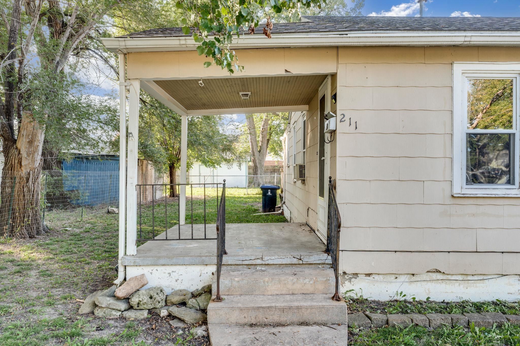 211 W 3rd Avenue El Dorado KS 67042