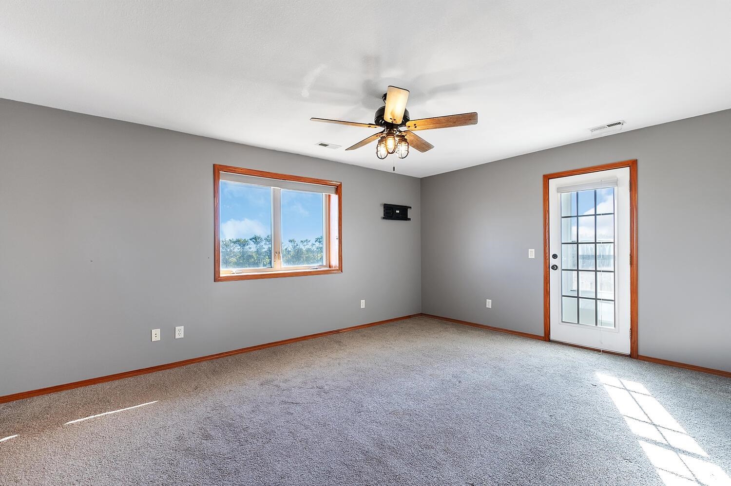 664 E 90th Avenue N Belle Plaine KS 67013