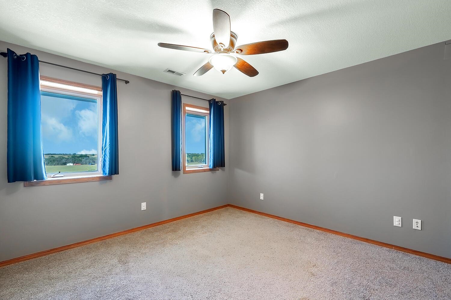 664 E 90th Avenue N Belle Plaine KS 67013