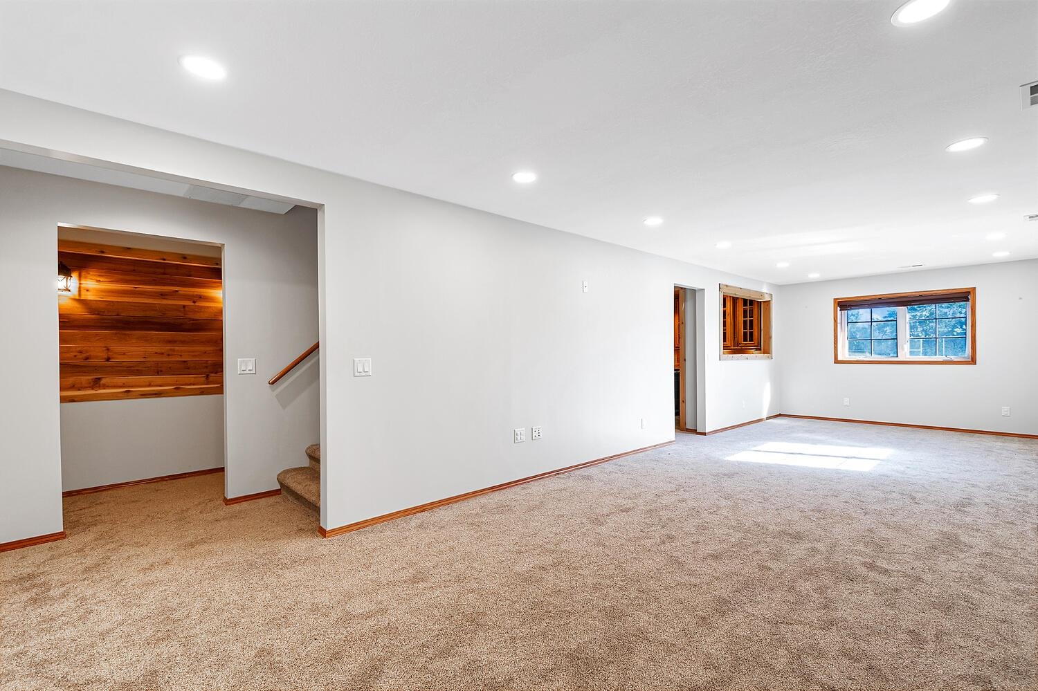 664 E 90th Avenue N Belle Plaine KS 67013