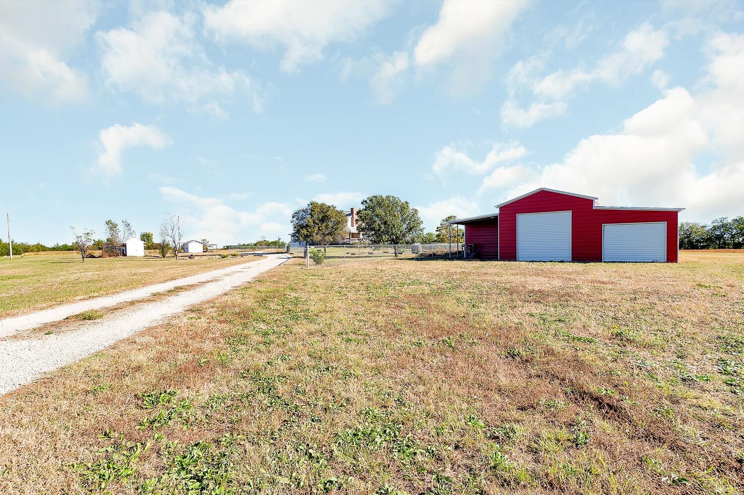 664 E 90th Avenue N Belle Plaine KS 67013