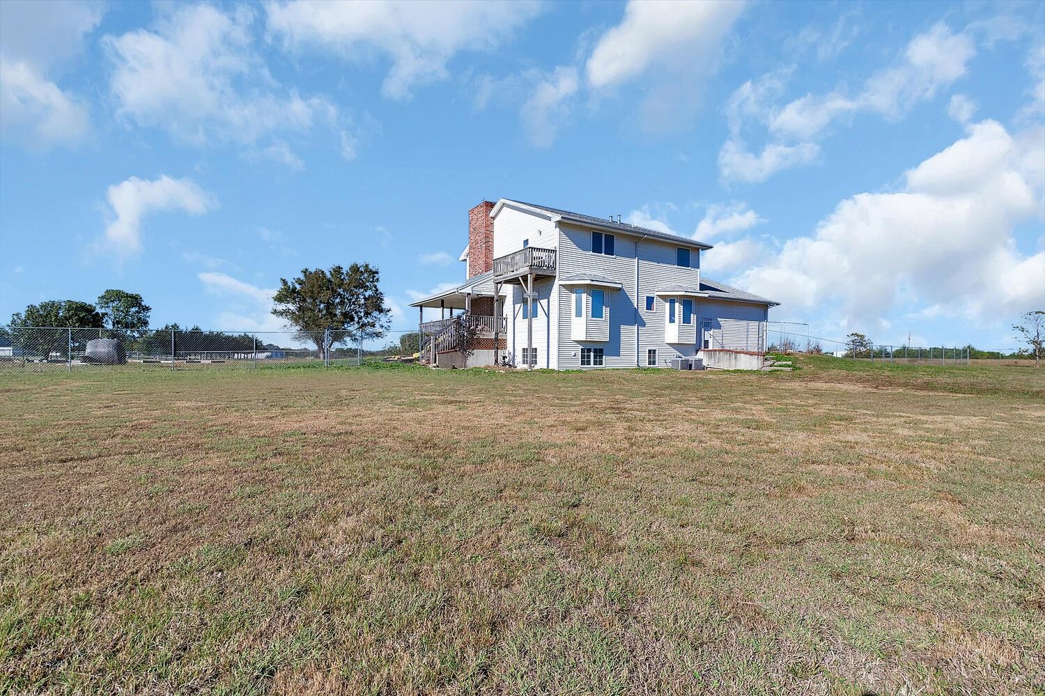 664 E 90th Avenue N Belle Plaine KS 67013