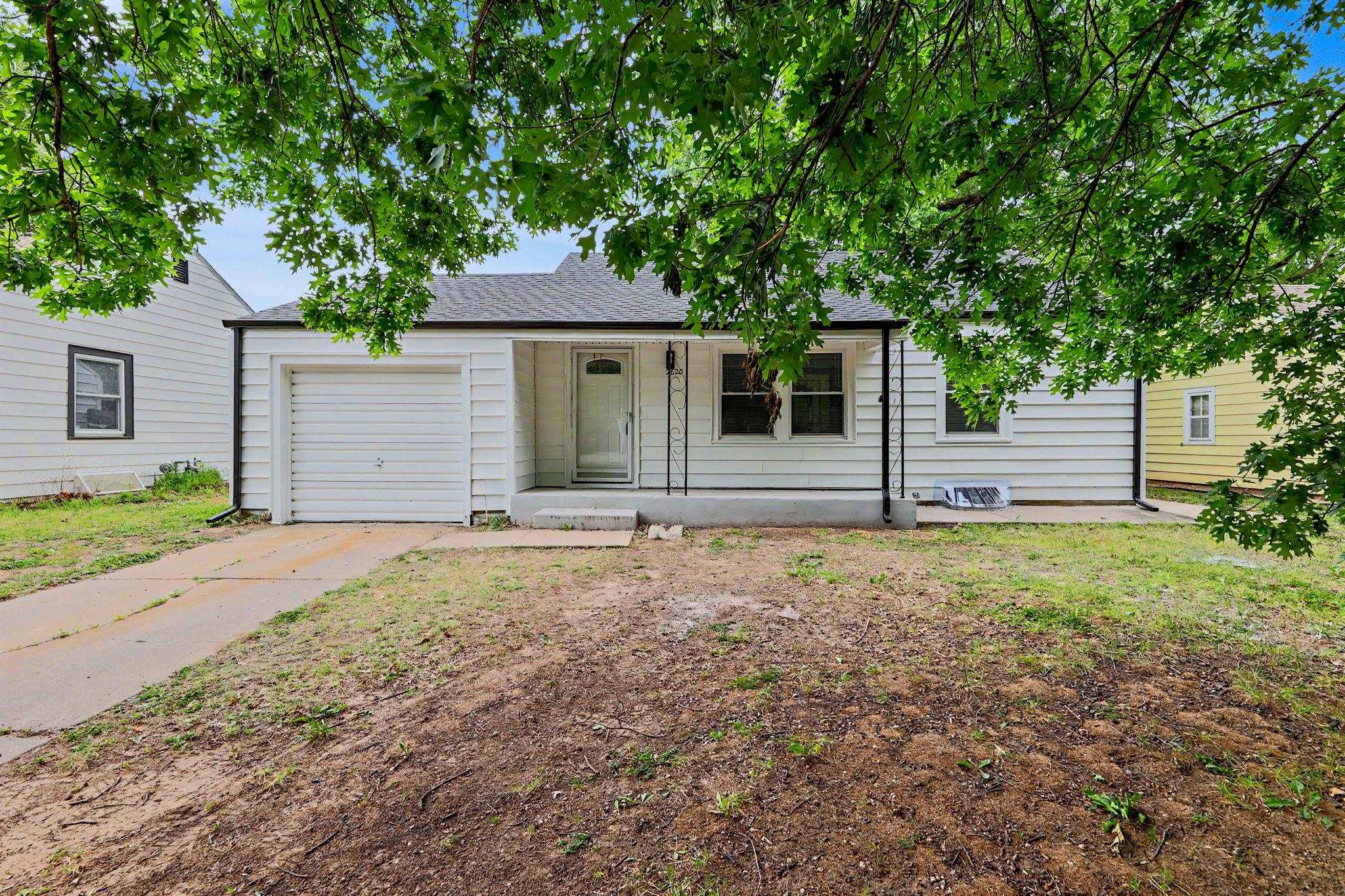 2620 S Santa Fe Street Wichita KS 67216