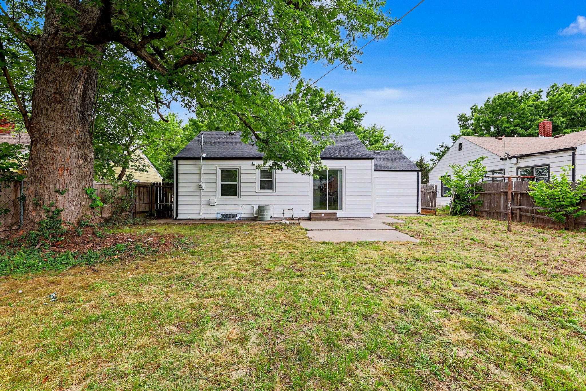 2620 S Santa Fe Street Wichita KS 67216