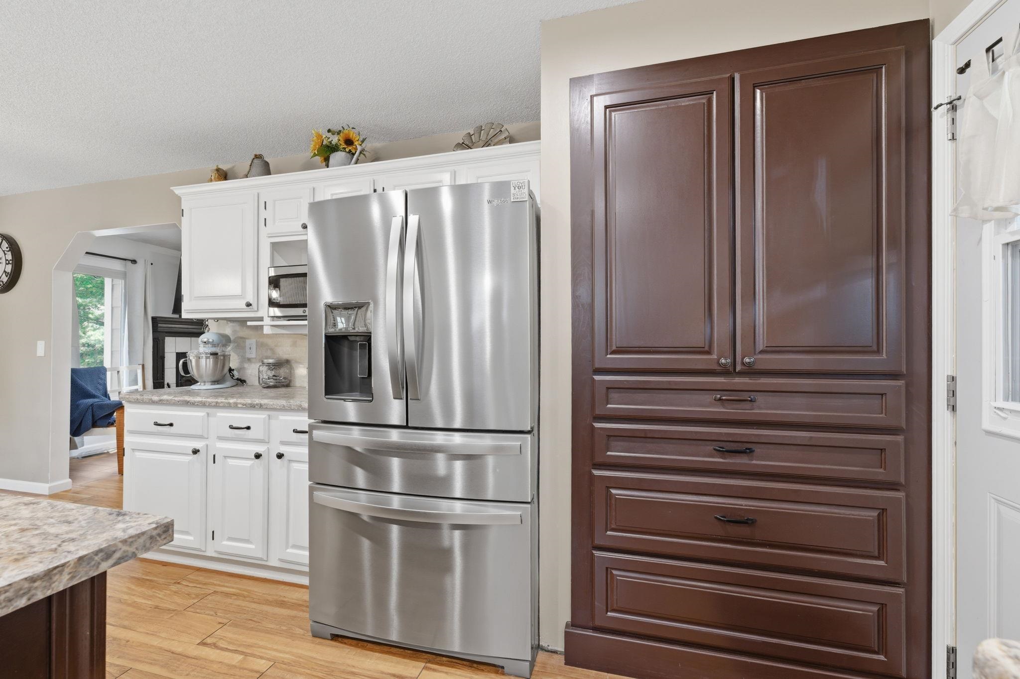 2537 N Watersedge Wichita KS 67205
