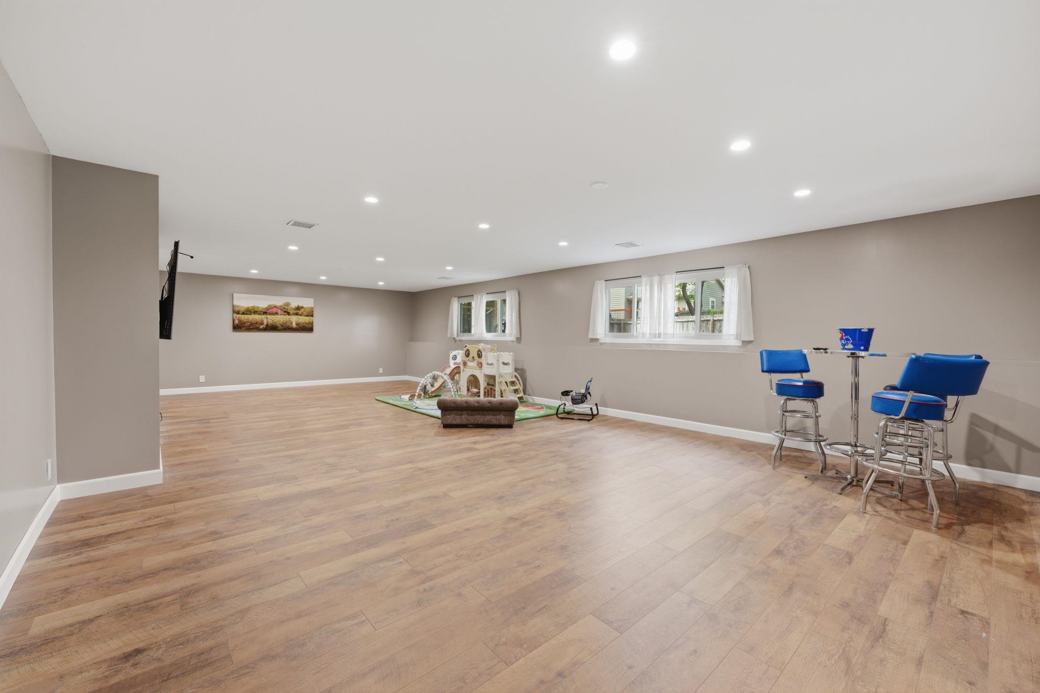 2537 N Watersedge Wichita KS 67205