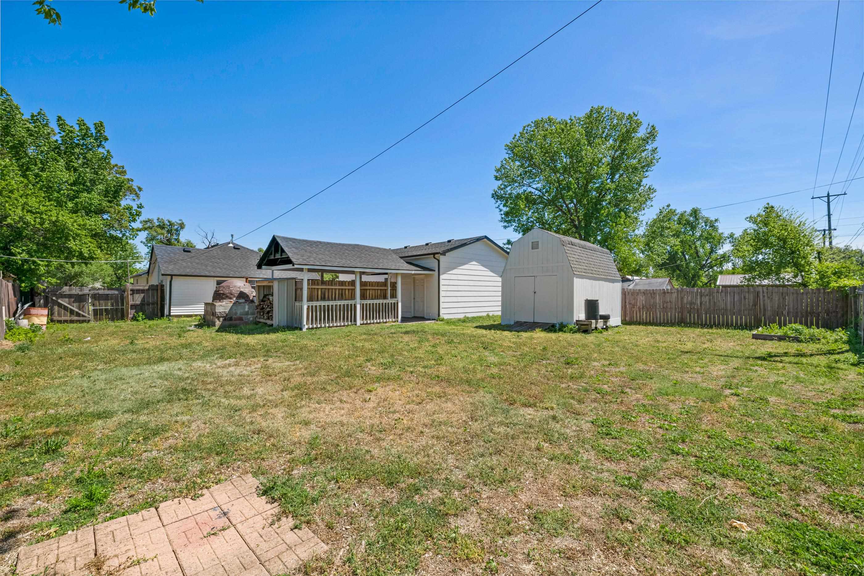327 N Elder Street Wichita KS 67212