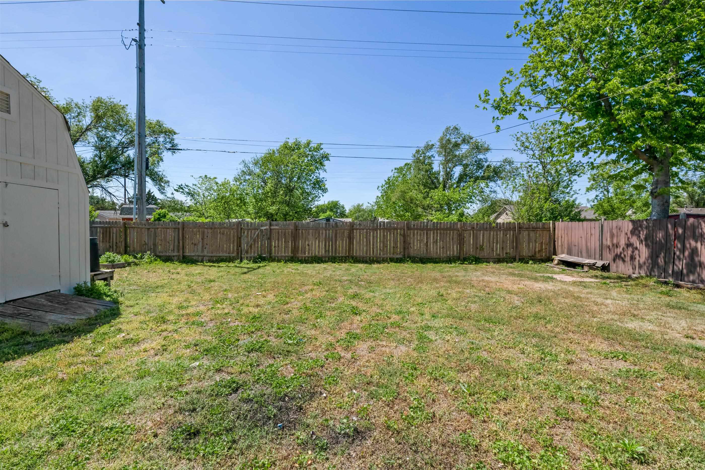327 N Elder Street Wichita KS 67212