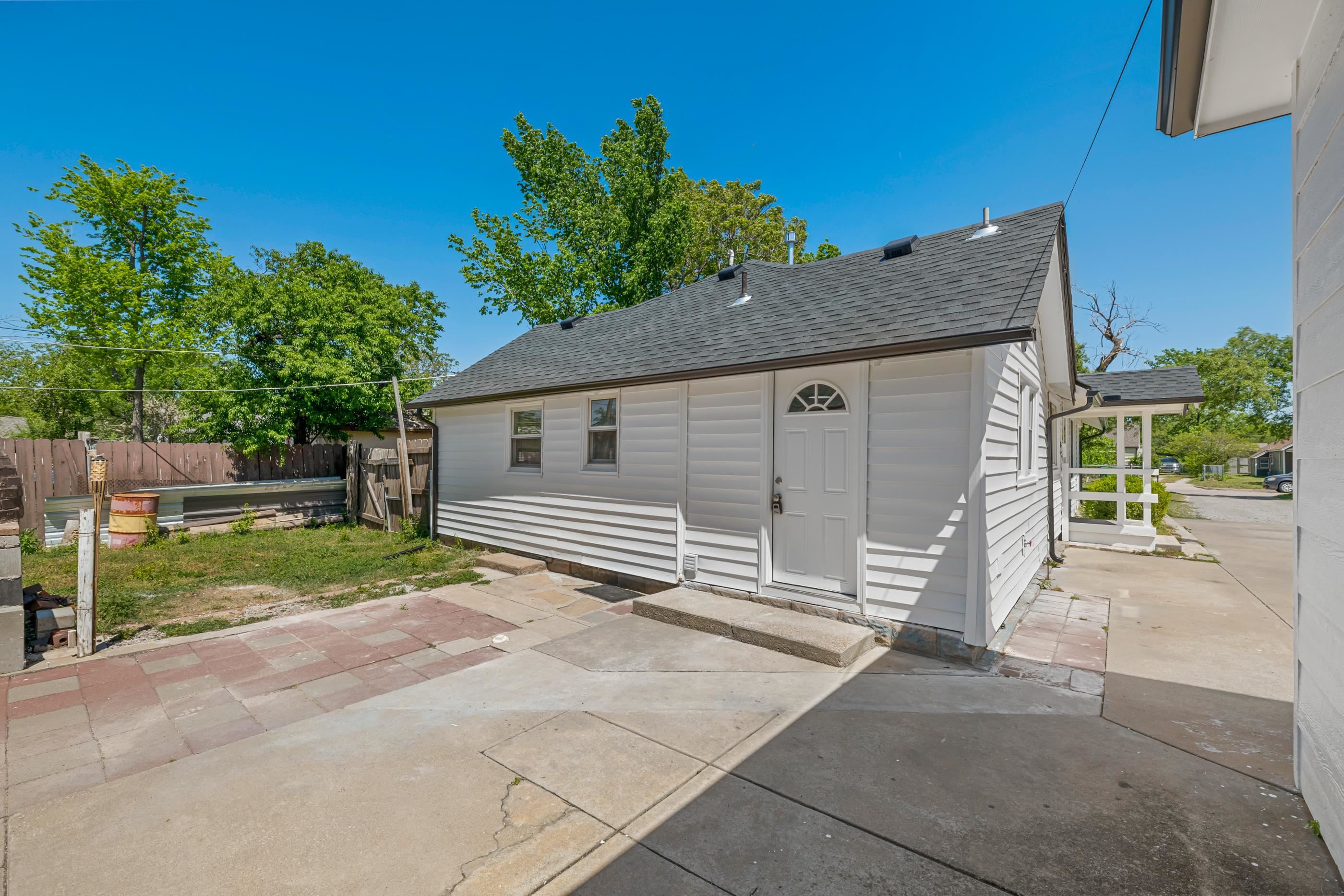 327 N Elder Street Wichita KS 67212