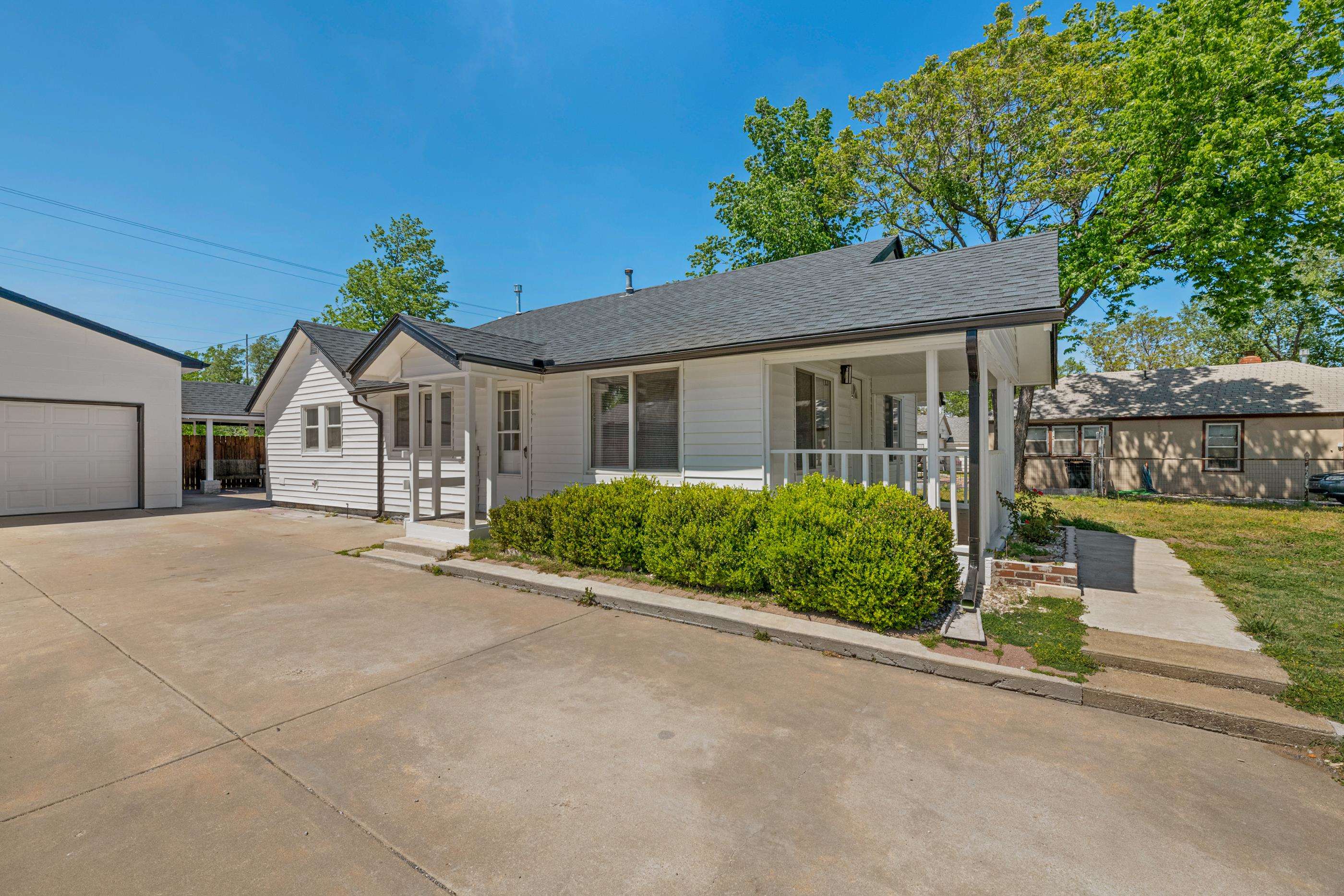 327 N Elder Street Wichita KS 67212
