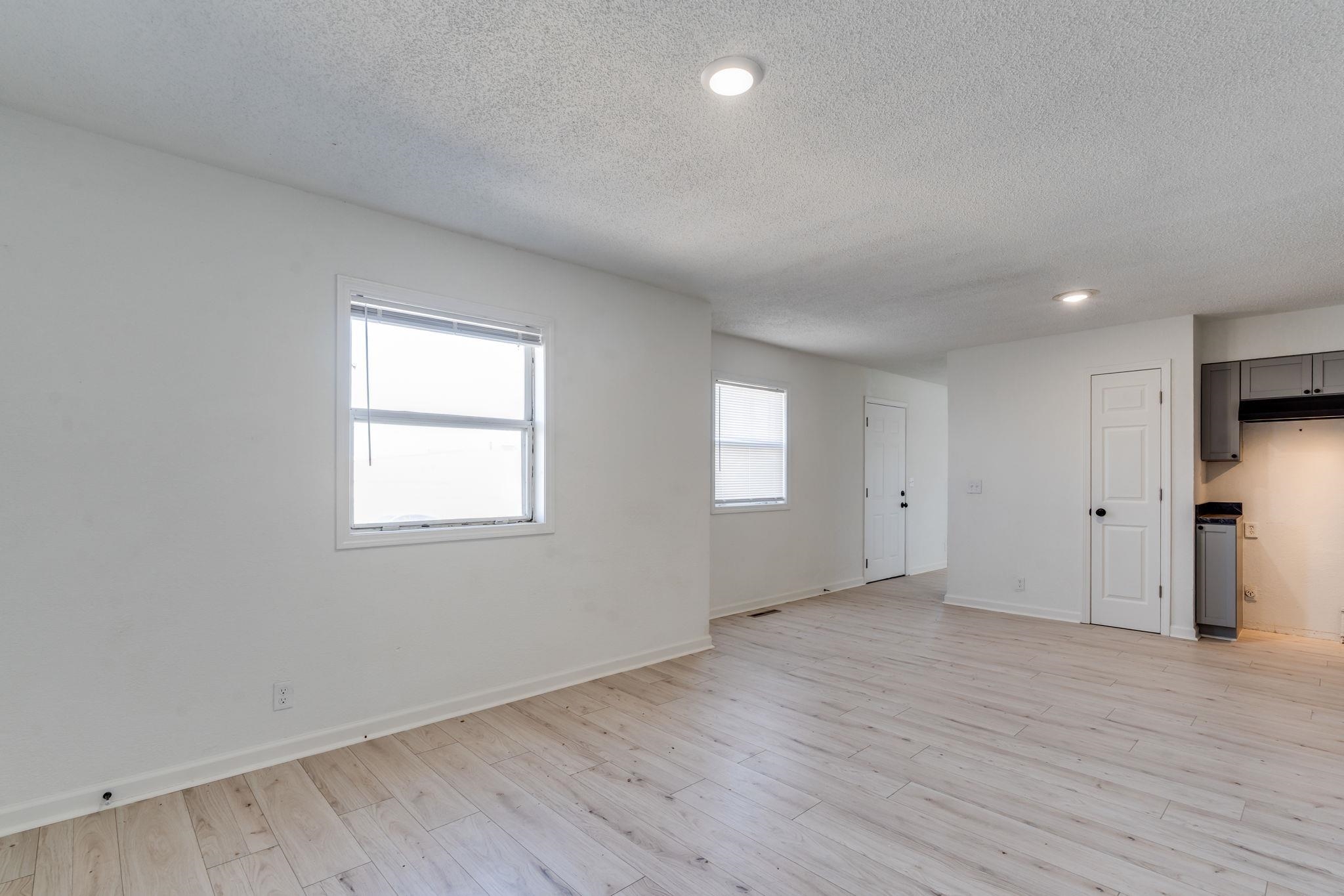 7035 W Newell Street Wichita KS 67212