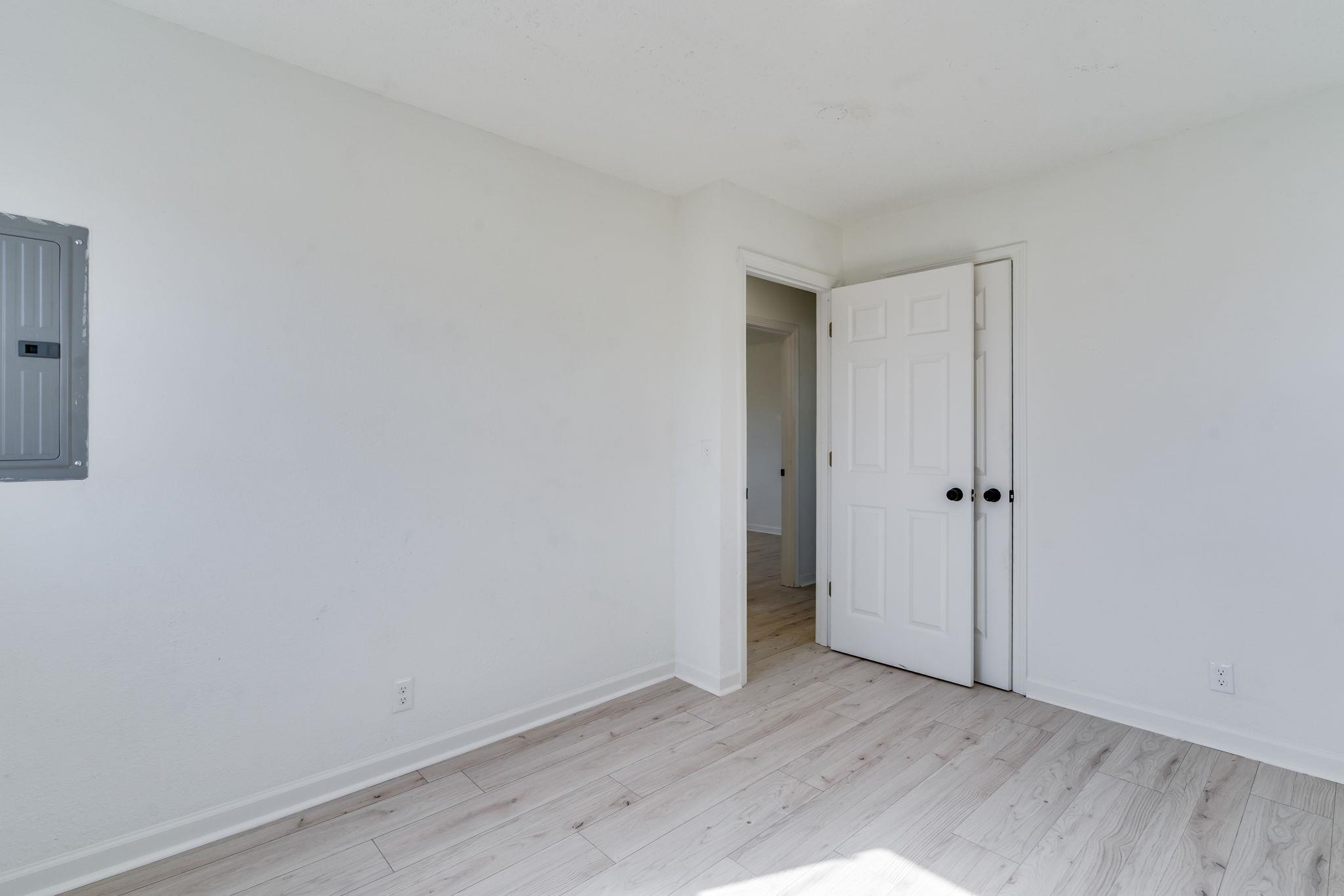 7035 W Newell Street Wichita KS 67212