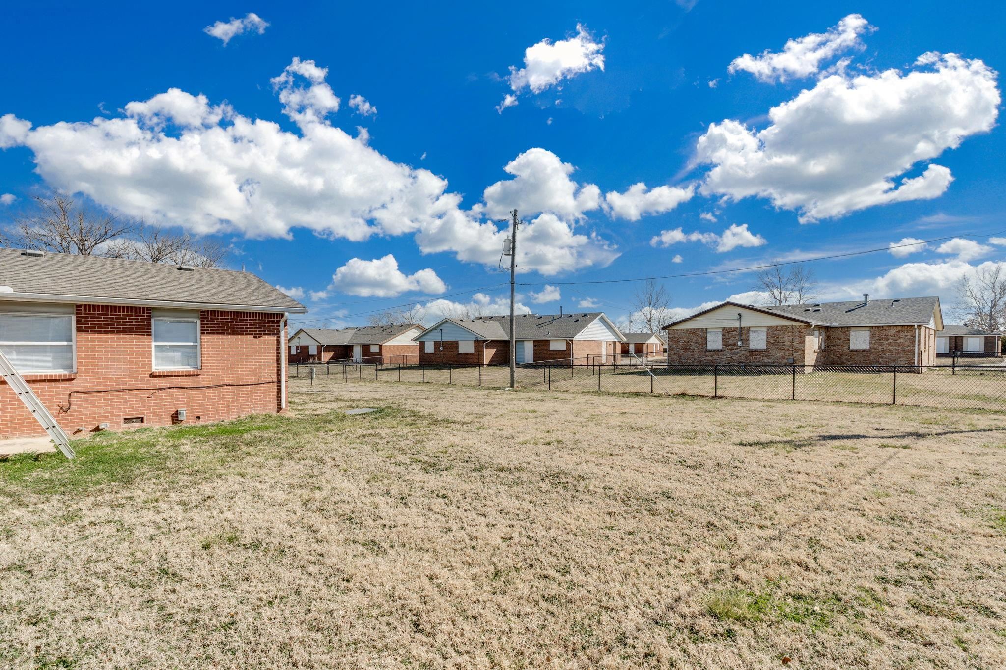7035 W Newell Street Wichita KS 67212