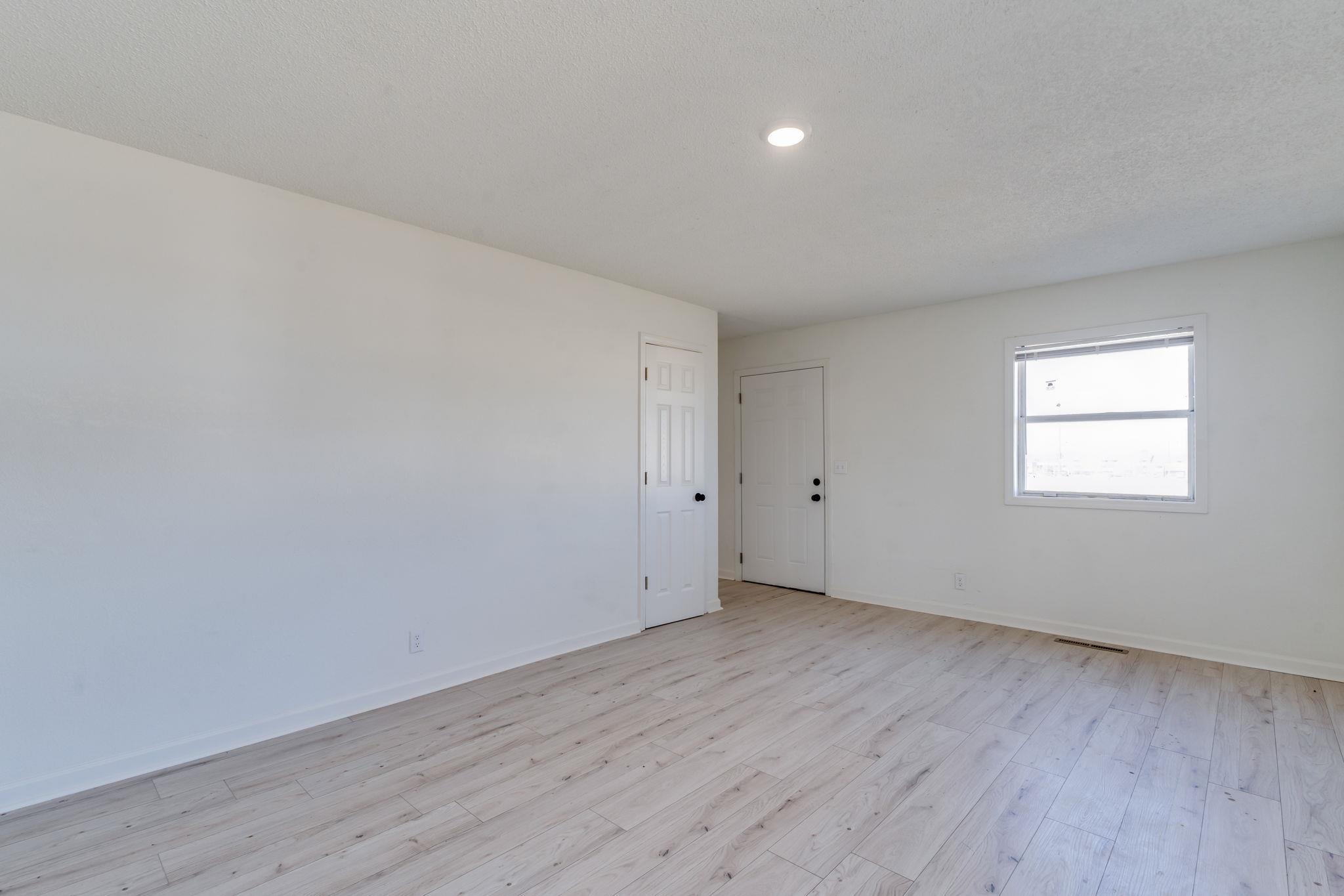 7035 W Newell Street Wichita KS 67212