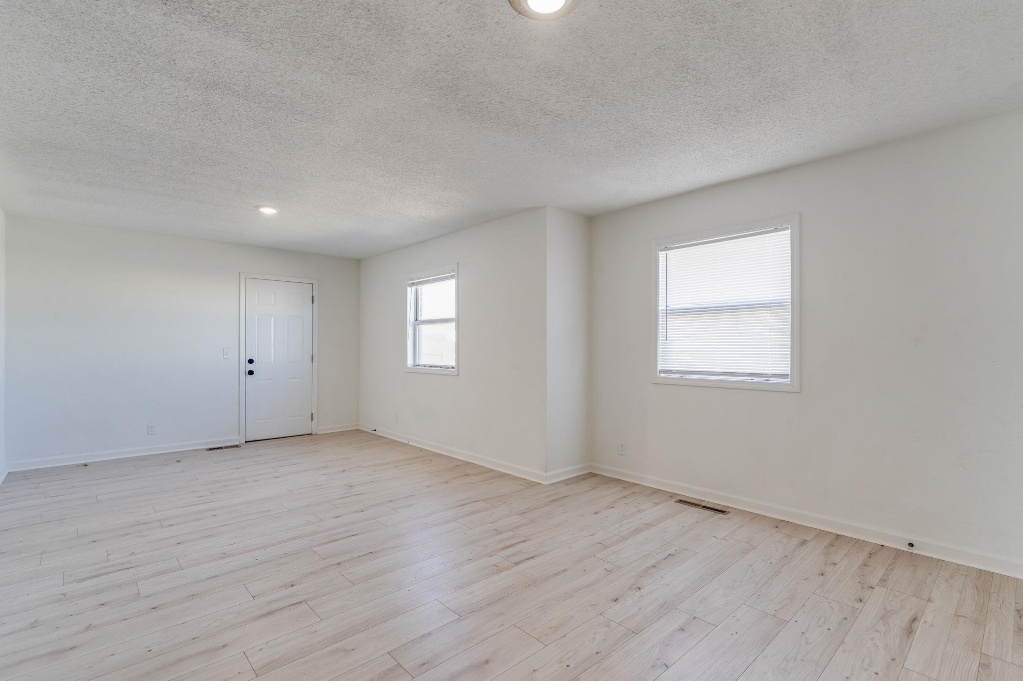 7035 W Newell Street Wichita KS 67212