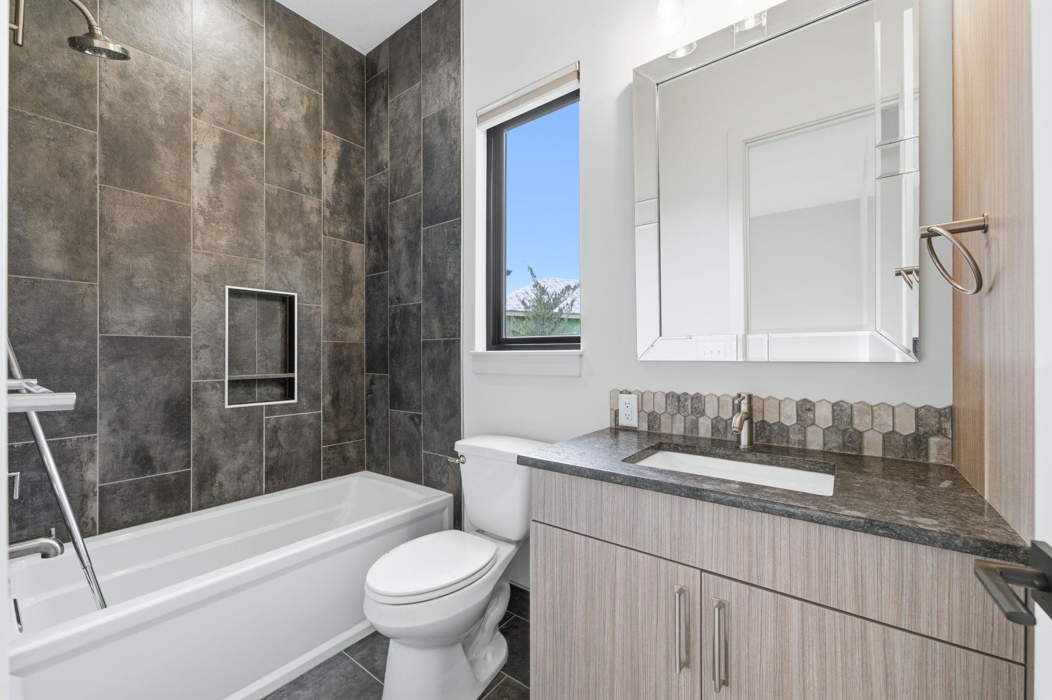 1511 E Bluesage Court Andover KS 67002