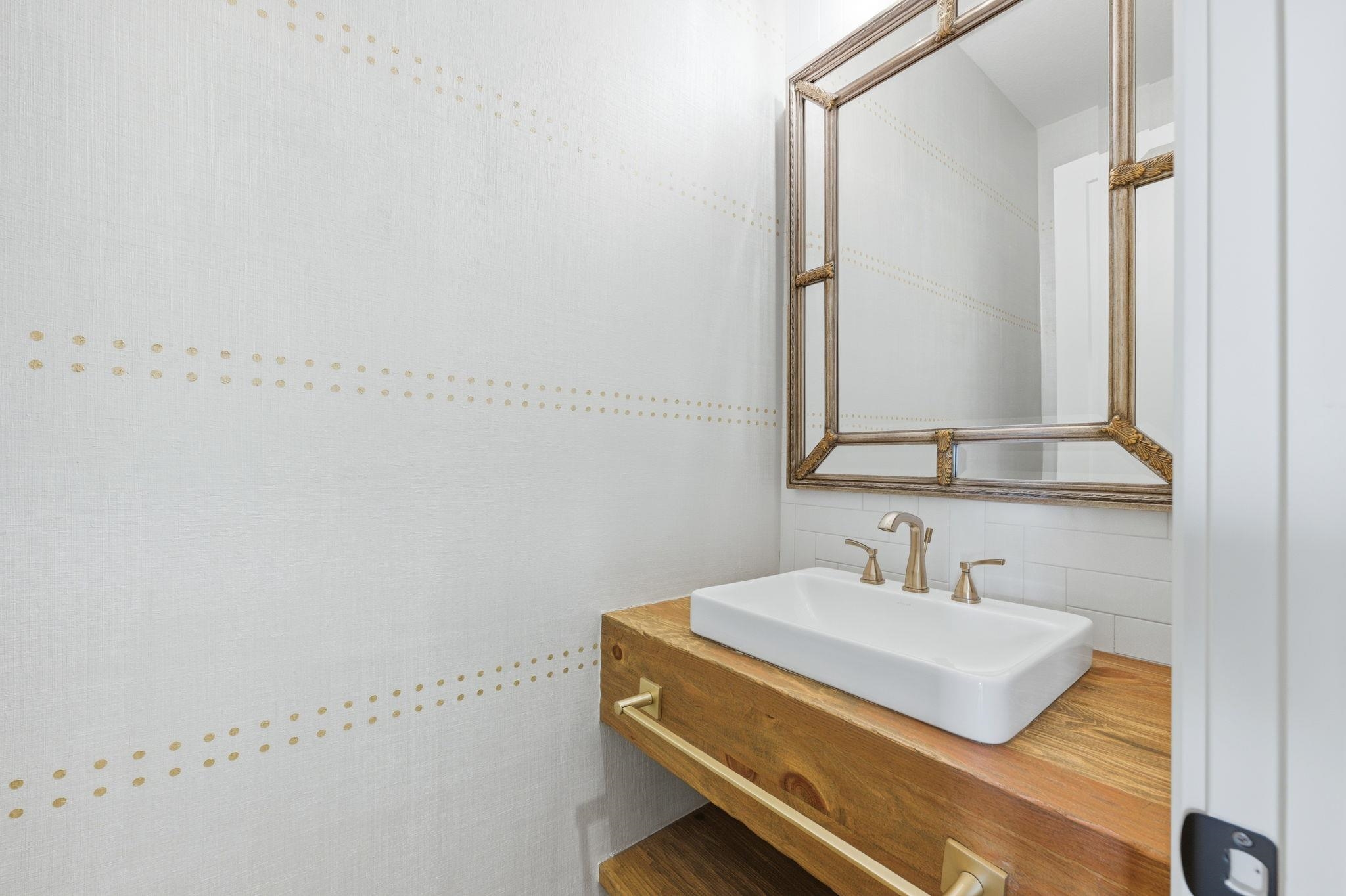 1511 E Bluesage Court Andover KS 67002