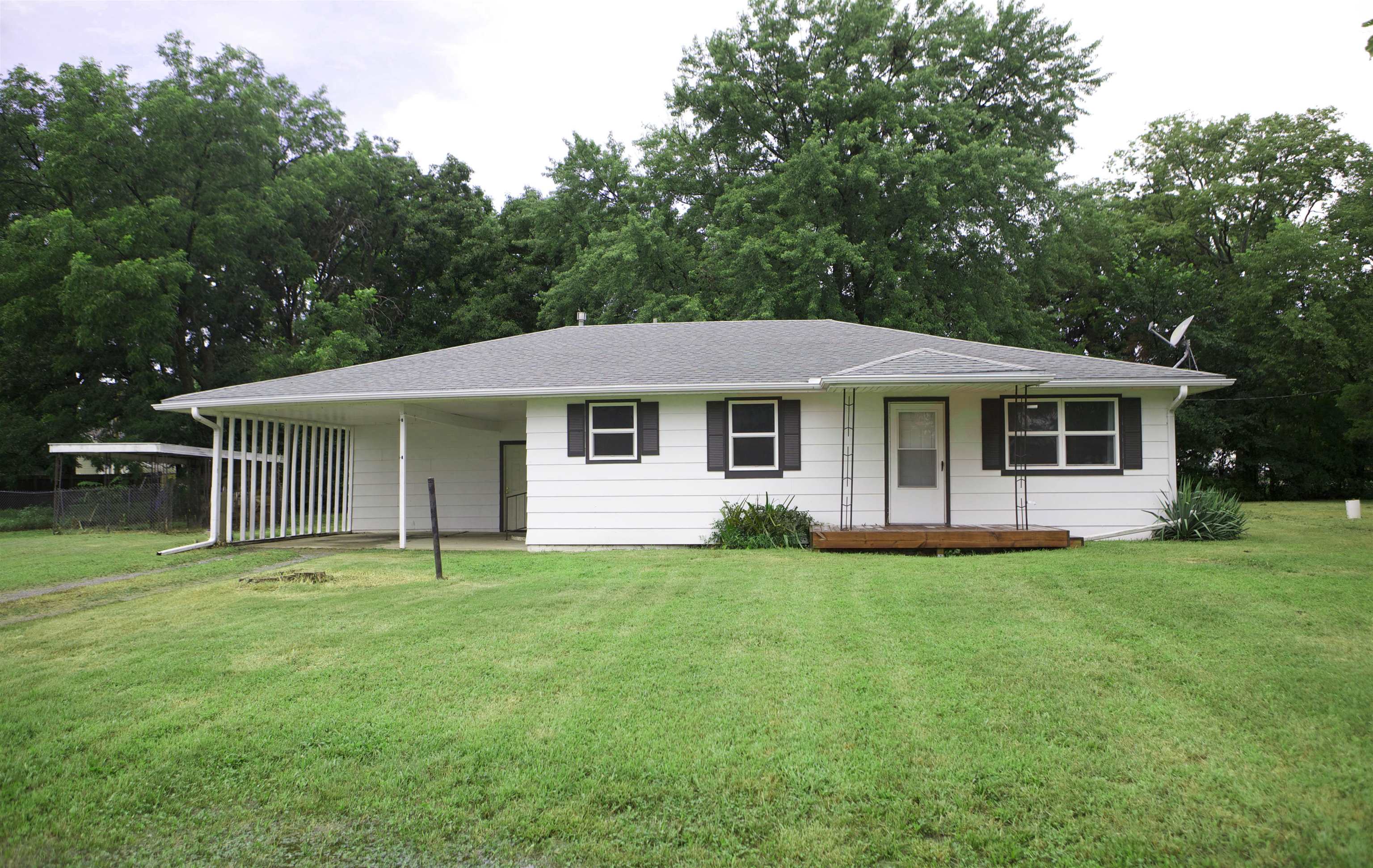 213 S Poplar Street Douglass KS 67039
