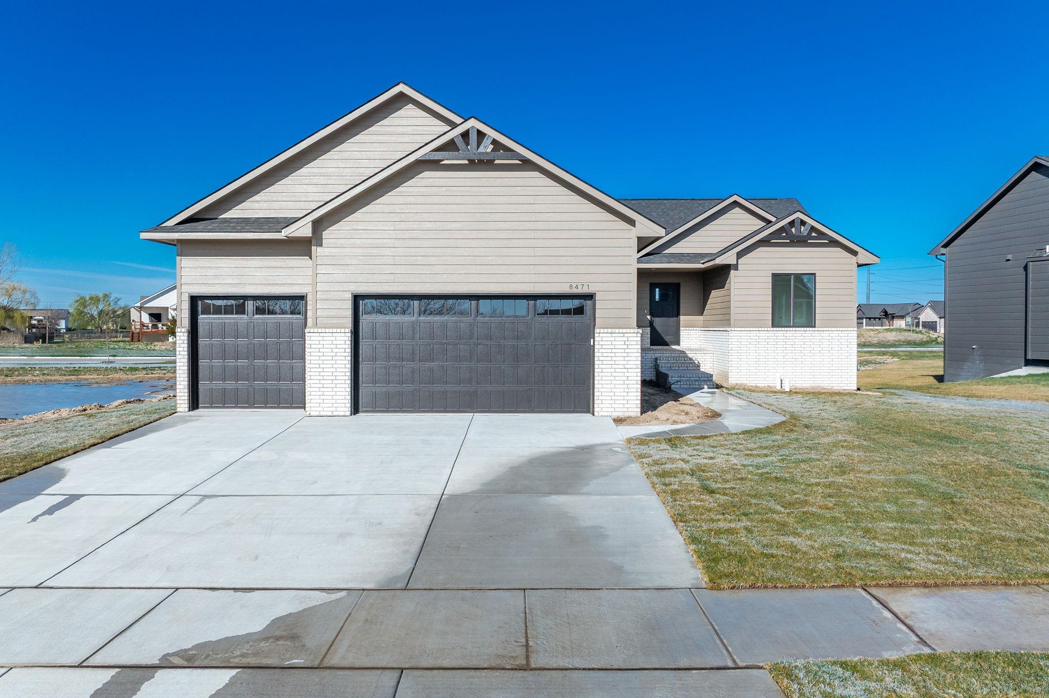 8471 W Pebble Maize KS 67101