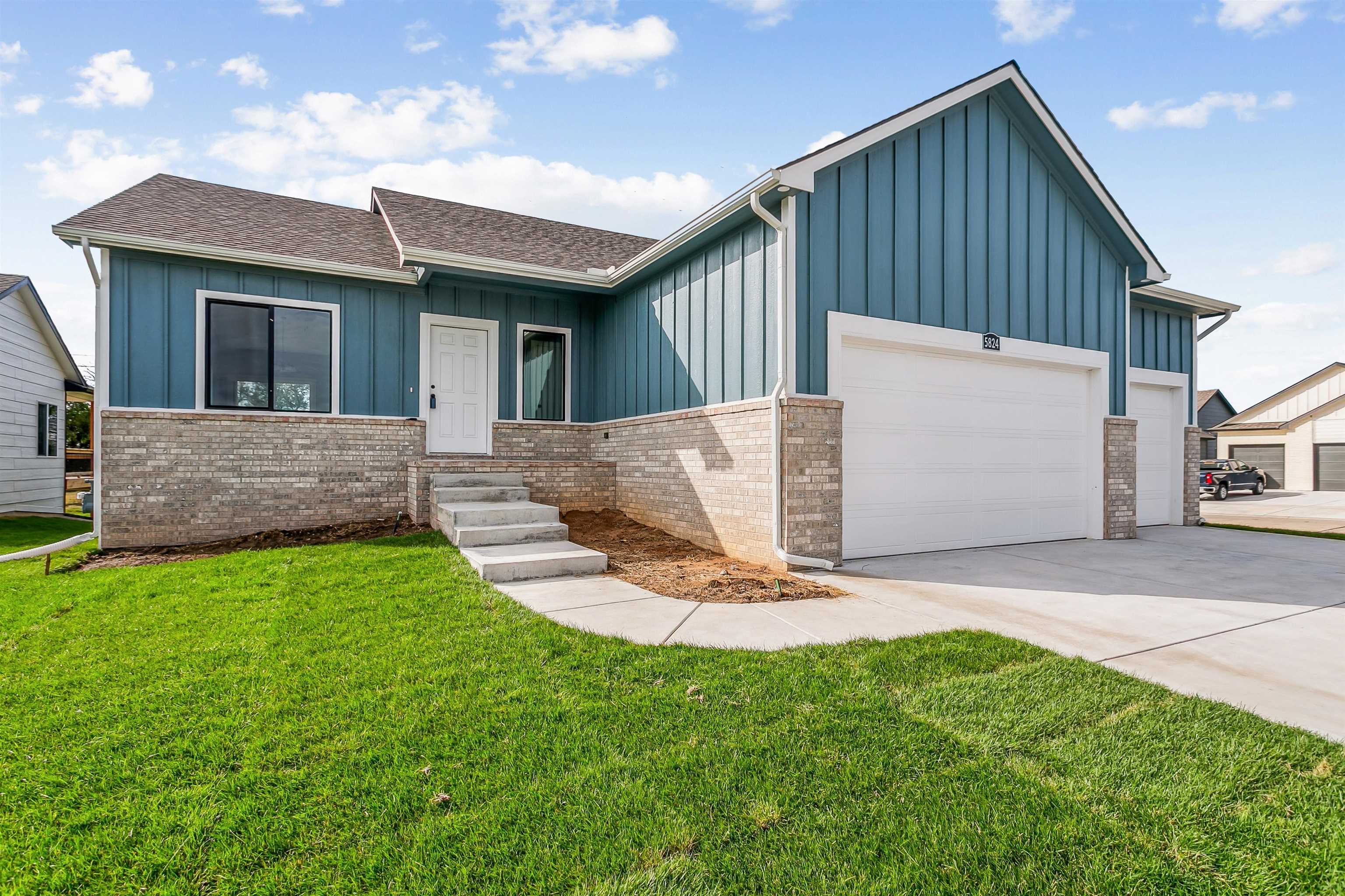 5824 N Newport Court Park City KS 67219