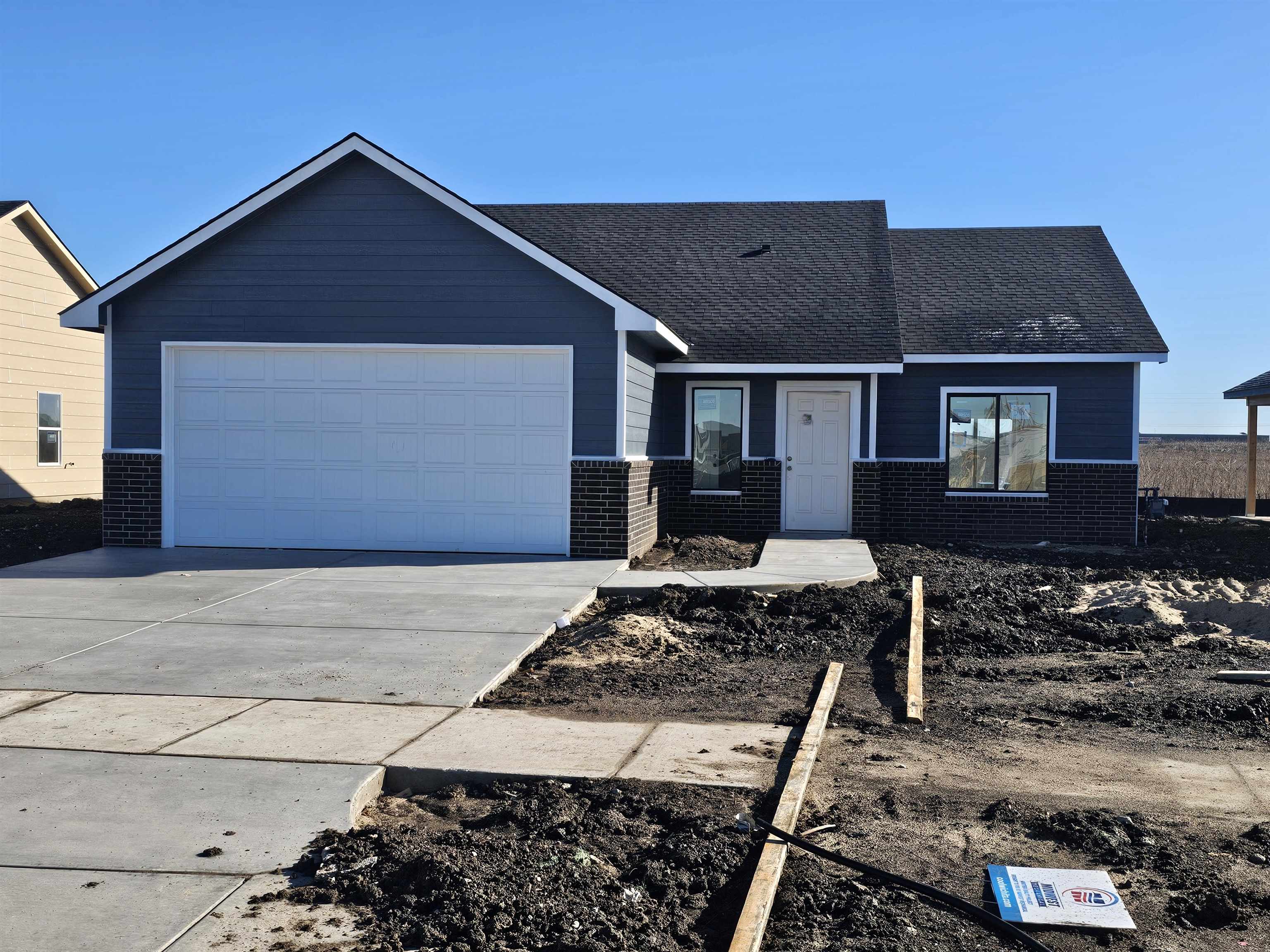 5180 N Toben Drive Bel Aire KS 67226