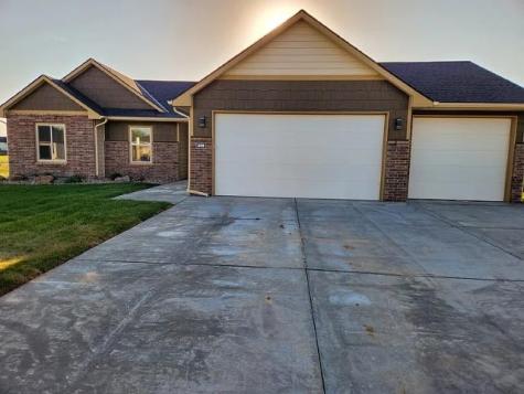 699 W Long Path Court Goddard KS 67052