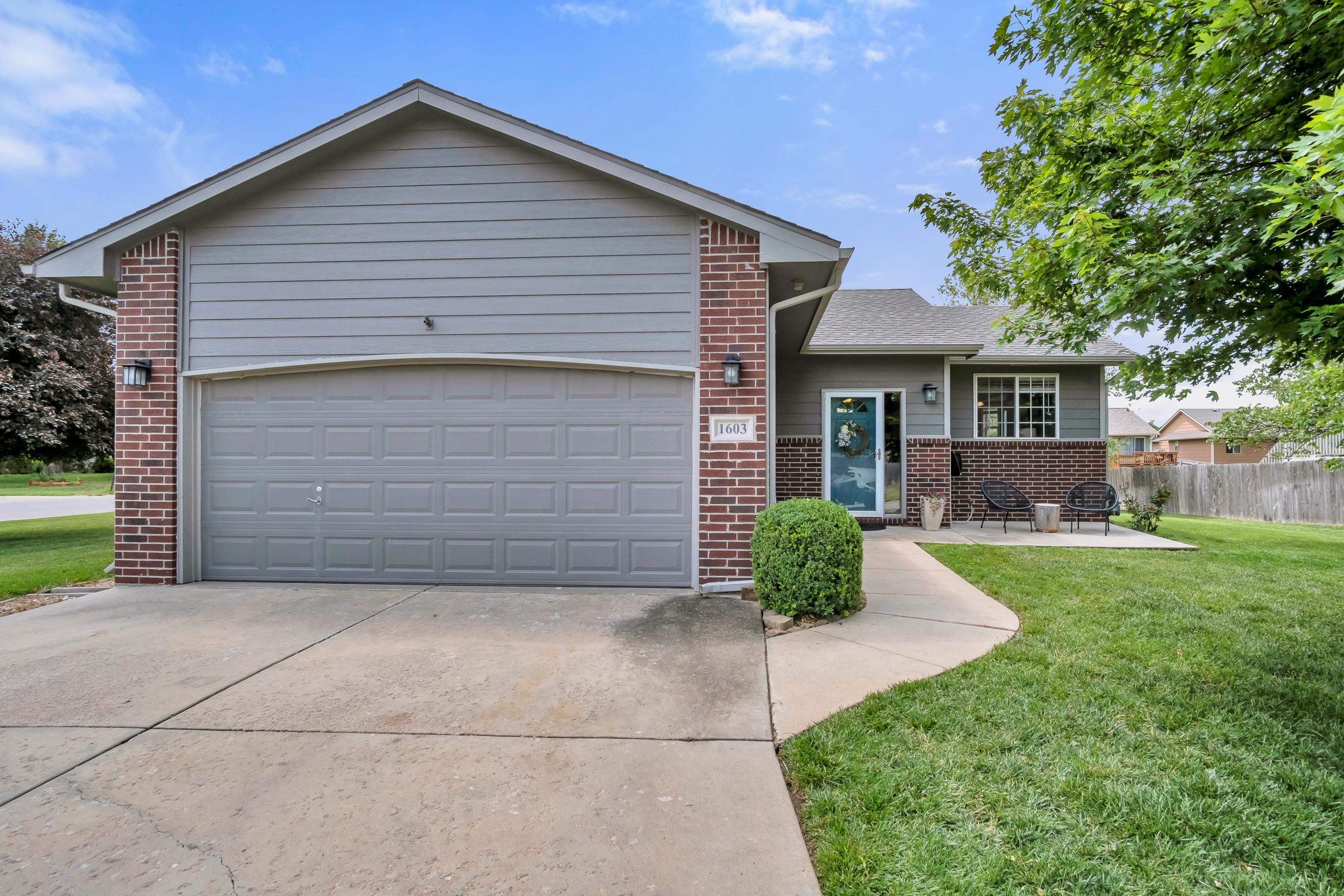 1603 E Cedar Tree Street Park City KS 67219