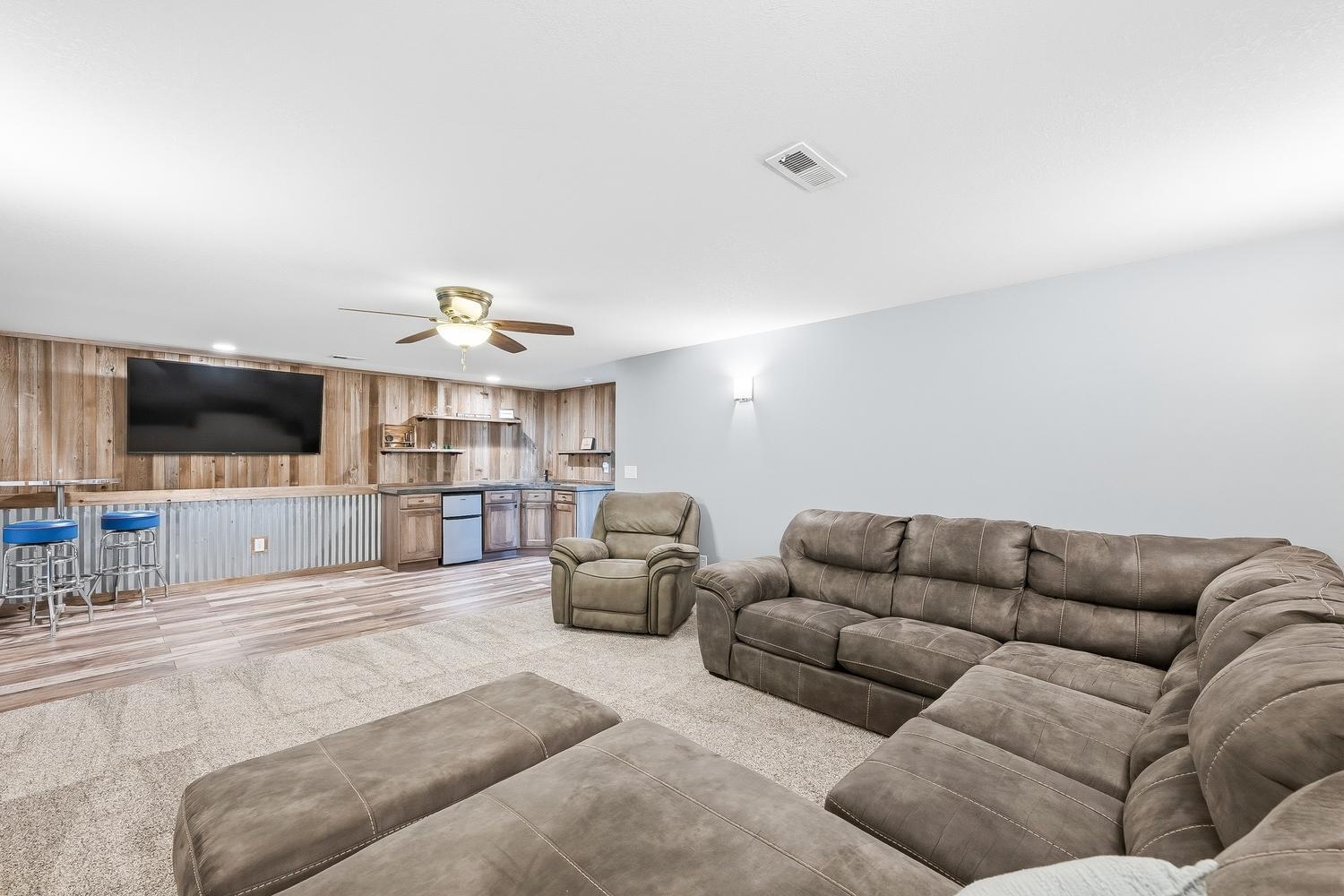 5714 W 41st Circle S Wichita KS 67215
