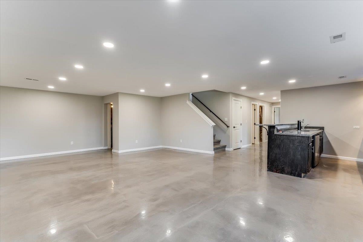 2817 N Woodridge Wichita KS 67226