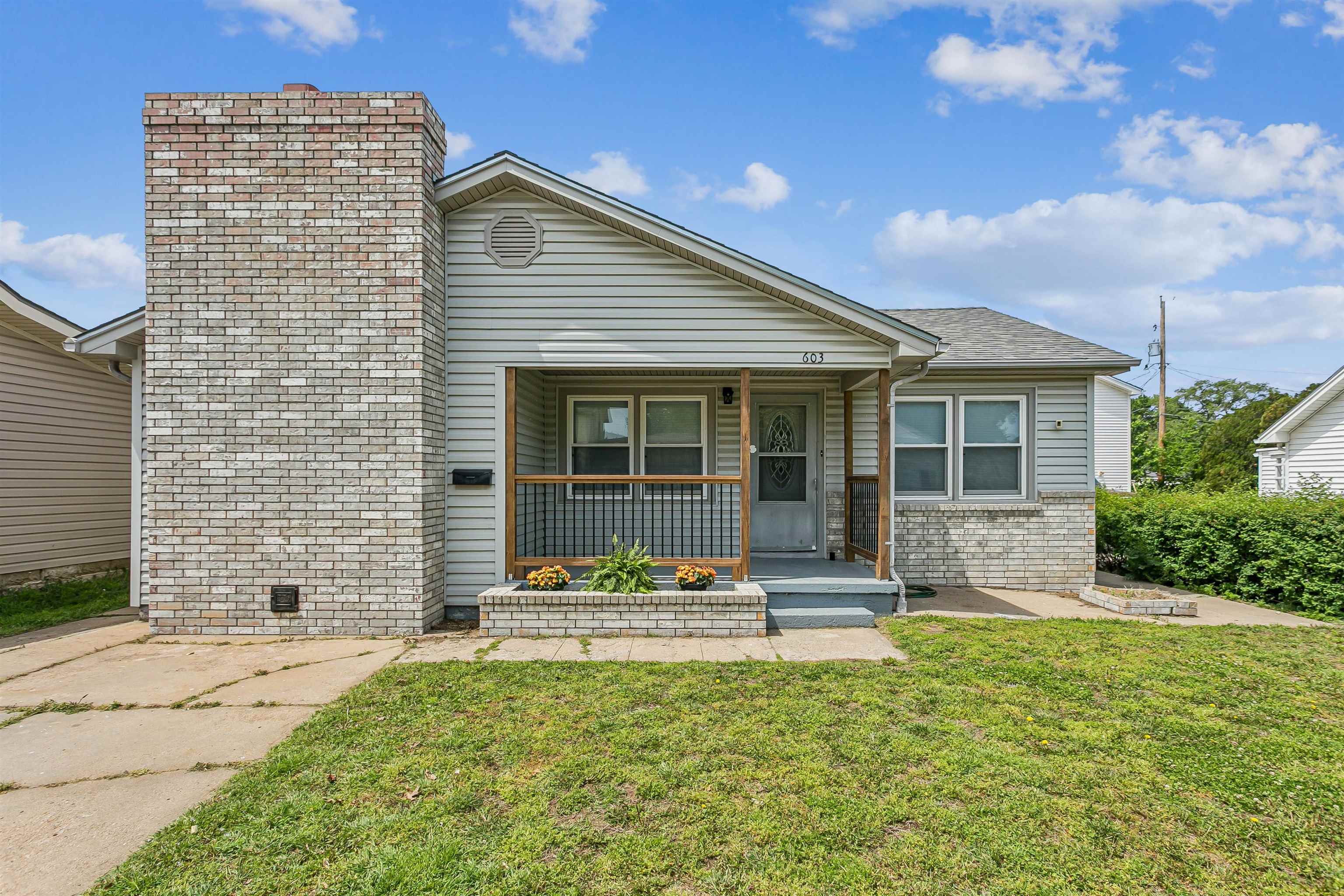 603 N High El Dorado KS 67042