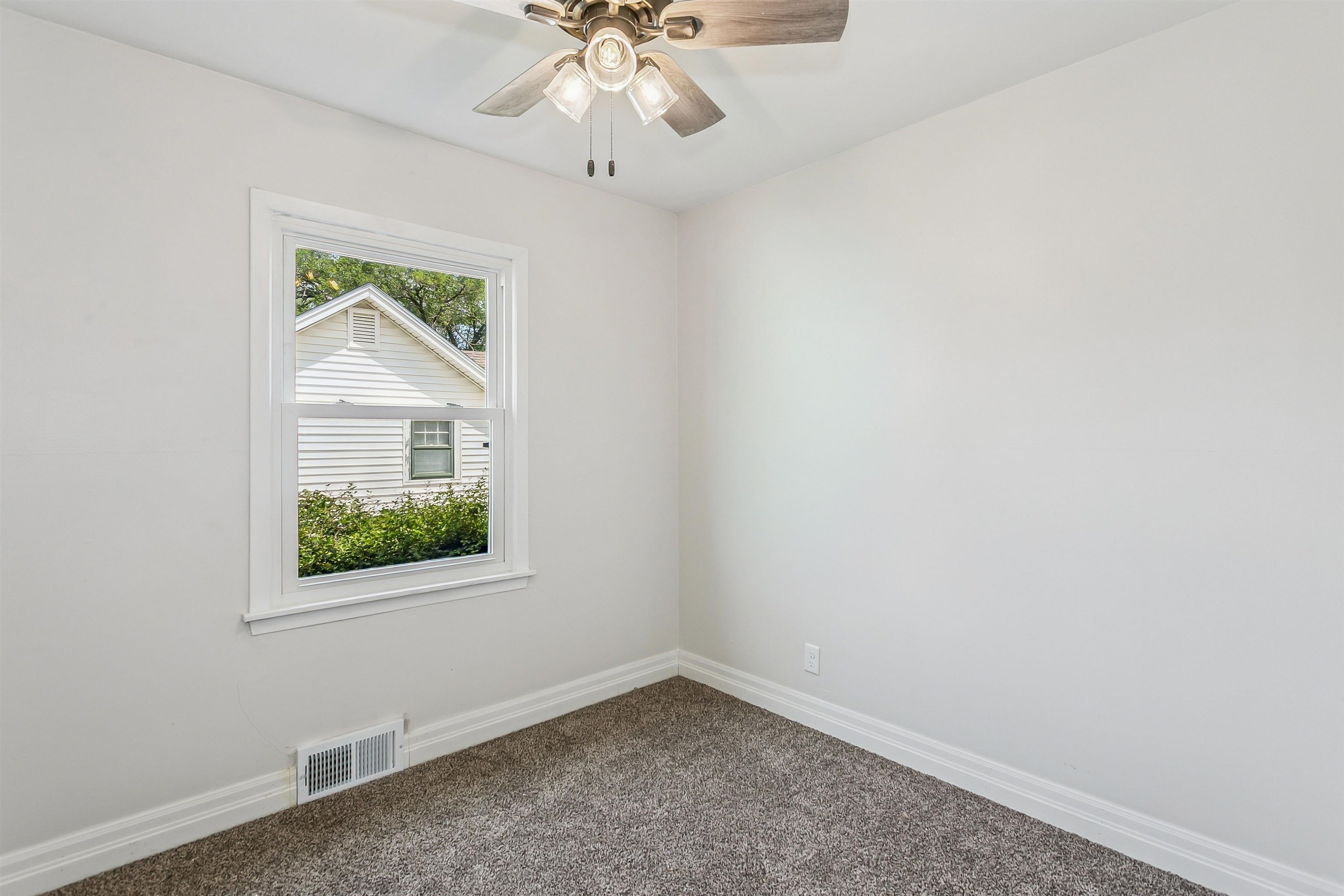 603 N High El Dorado KS 67042
