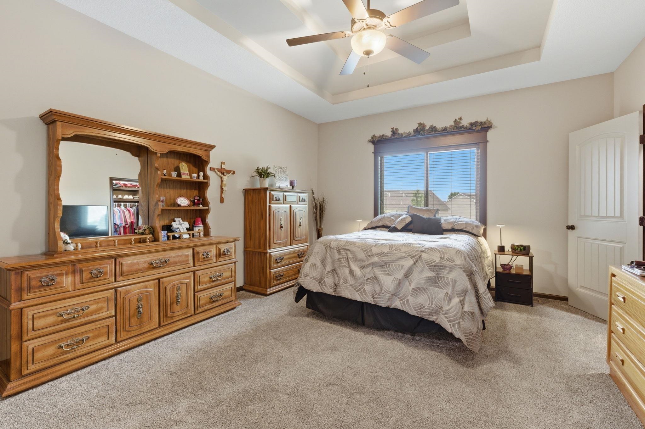 1943 N Walnut Creek Drive Derby KS 67037-3900