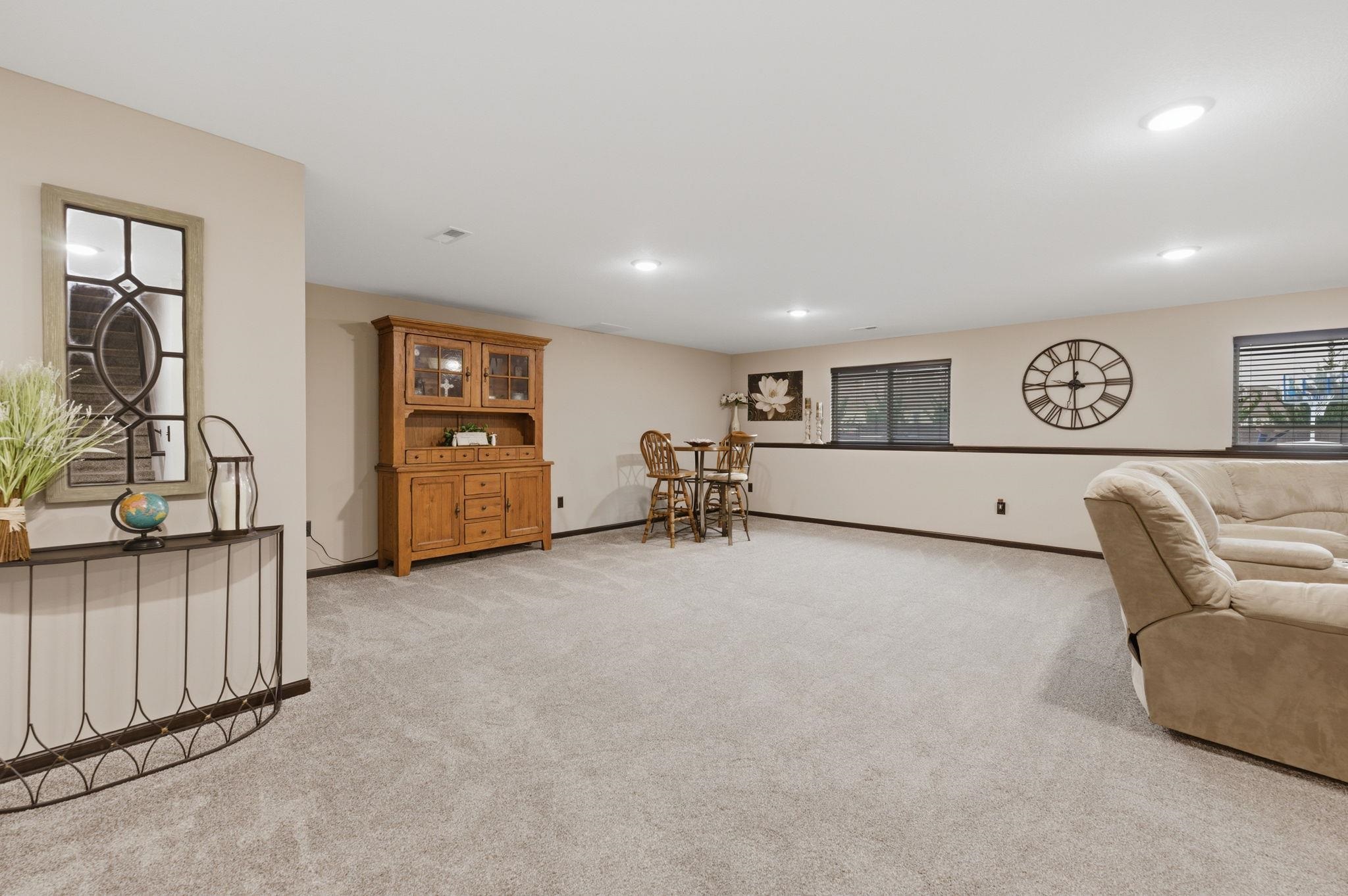 1943 N Walnut Creek Drive Derby KS 67037-3900