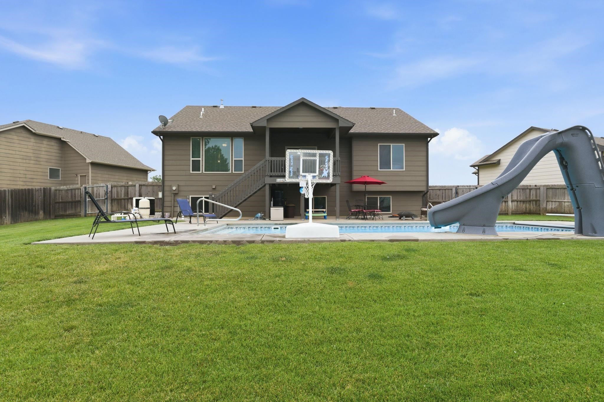 1943 N Walnut Creek Drive Derby KS 67037-3900