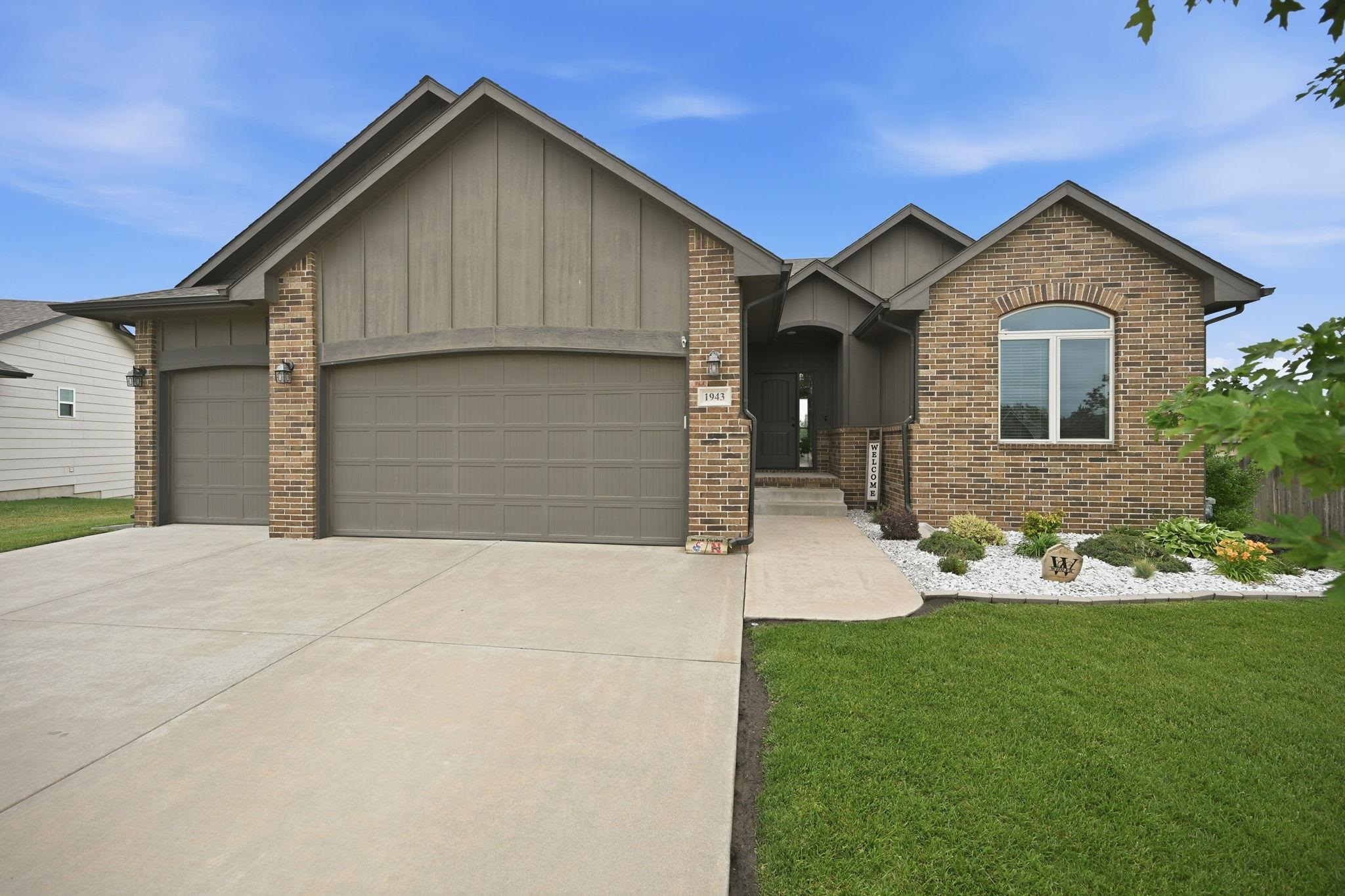 1943 N Walnut Creek Drive Derby KS 67037-3900