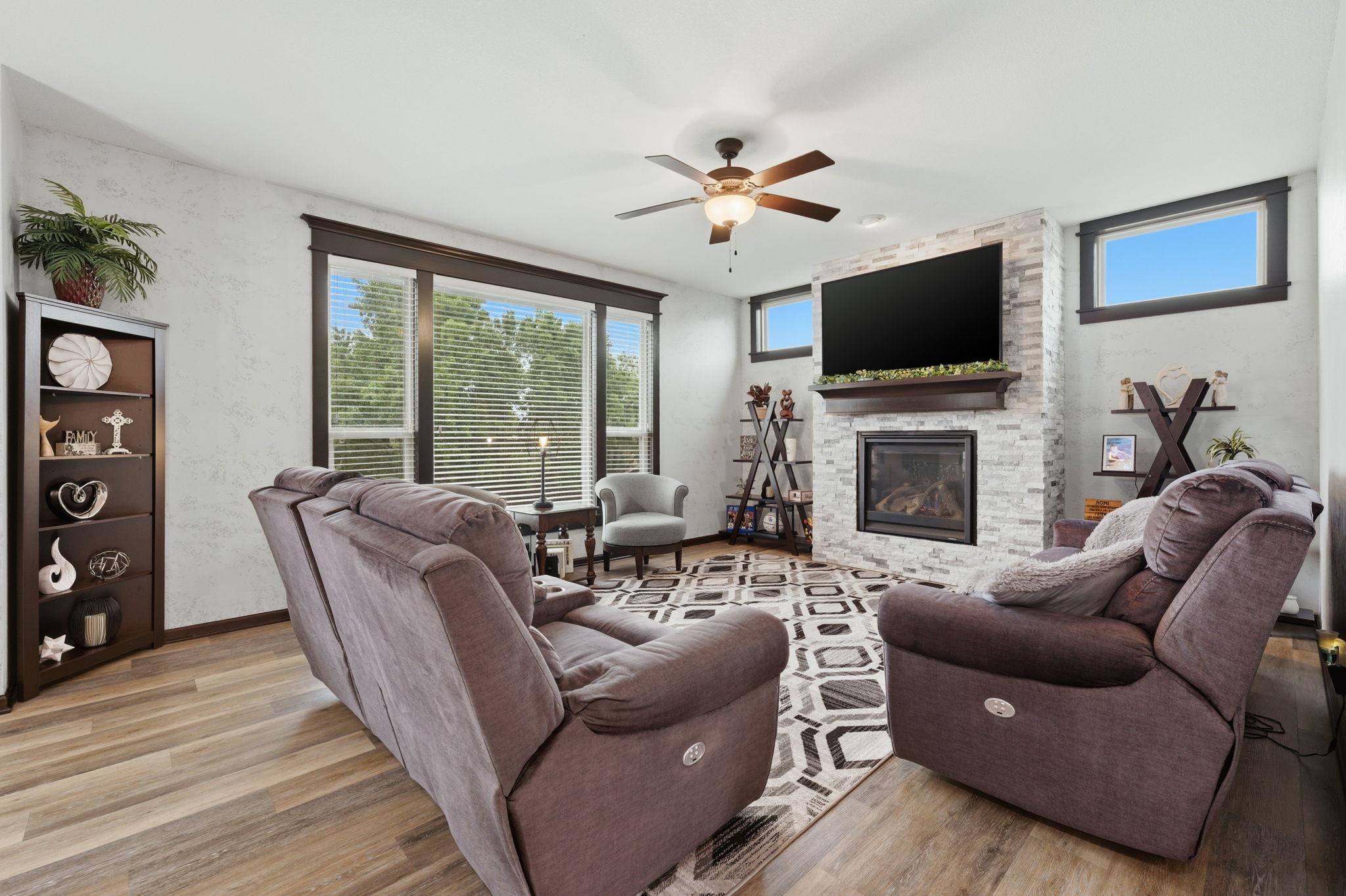1943 N Walnut Creek Drive Derby KS 67037-3900