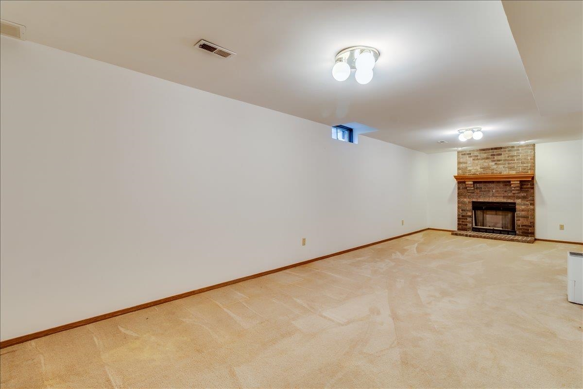 118 E Chestnut Mulvane KS 67110