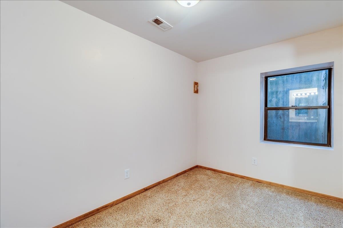 118 E Chestnut Mulvane KS 67110