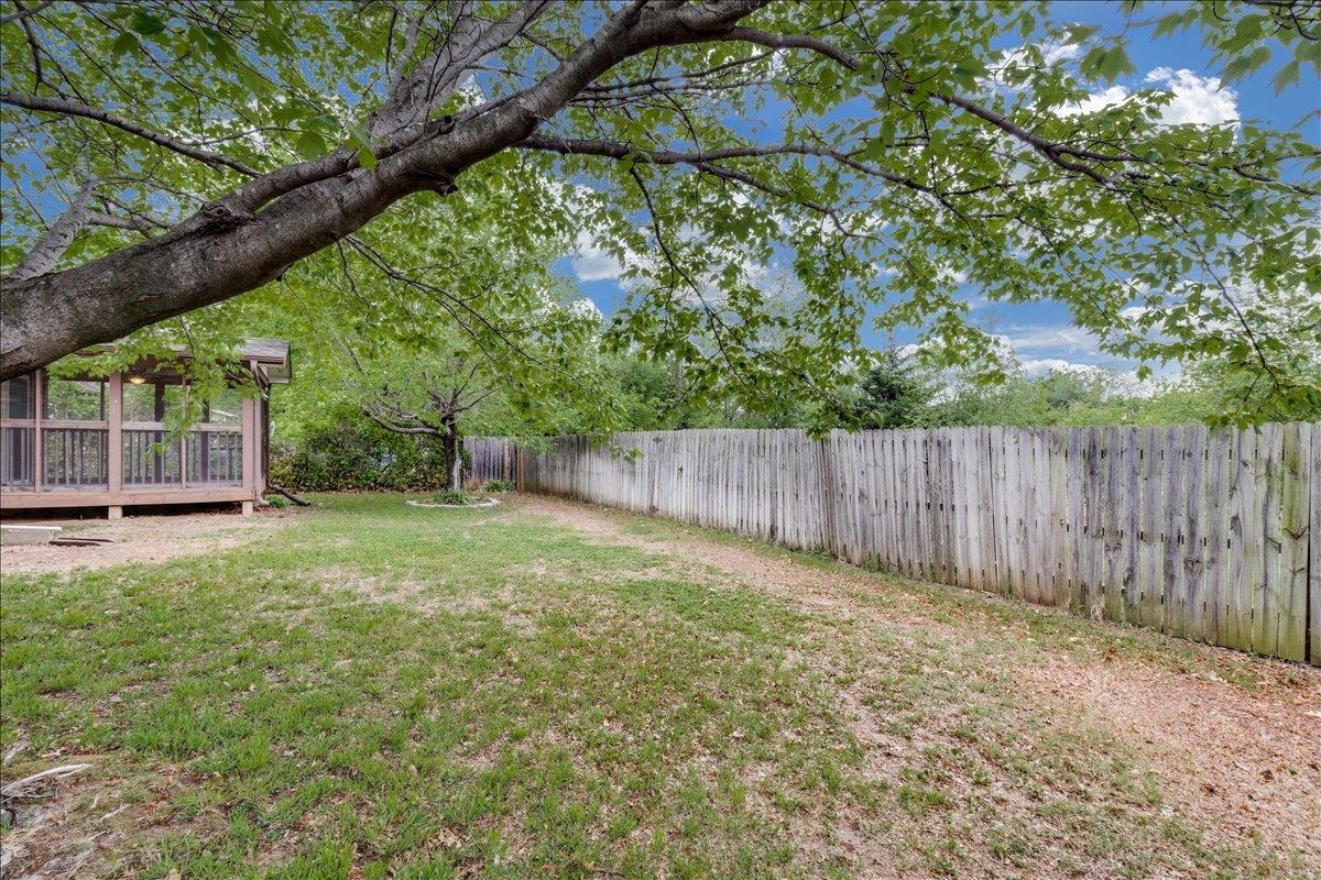 118 E Chestnut Mulvane KS 67110