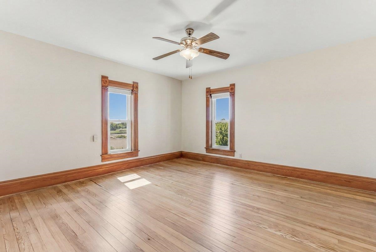 26775 W 103rd Street S Viola KS 67149-9652