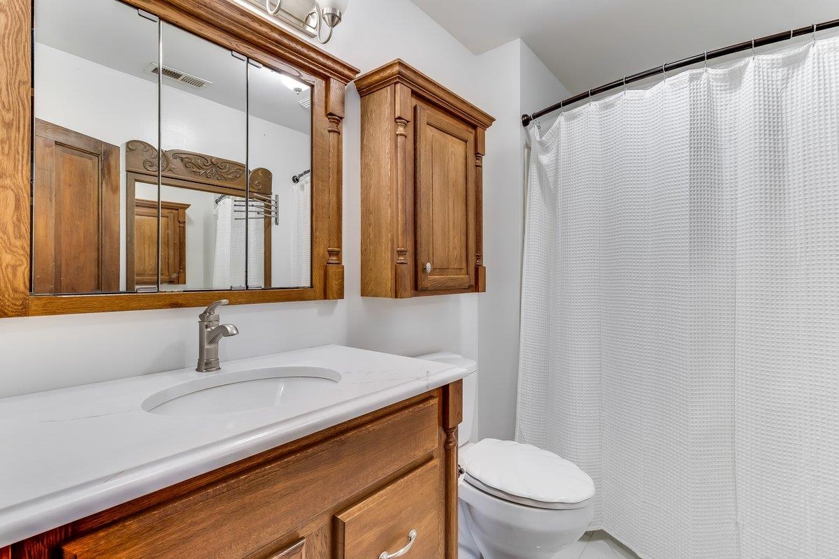 26775 W 103rd Street S Viola KS 67149-9652