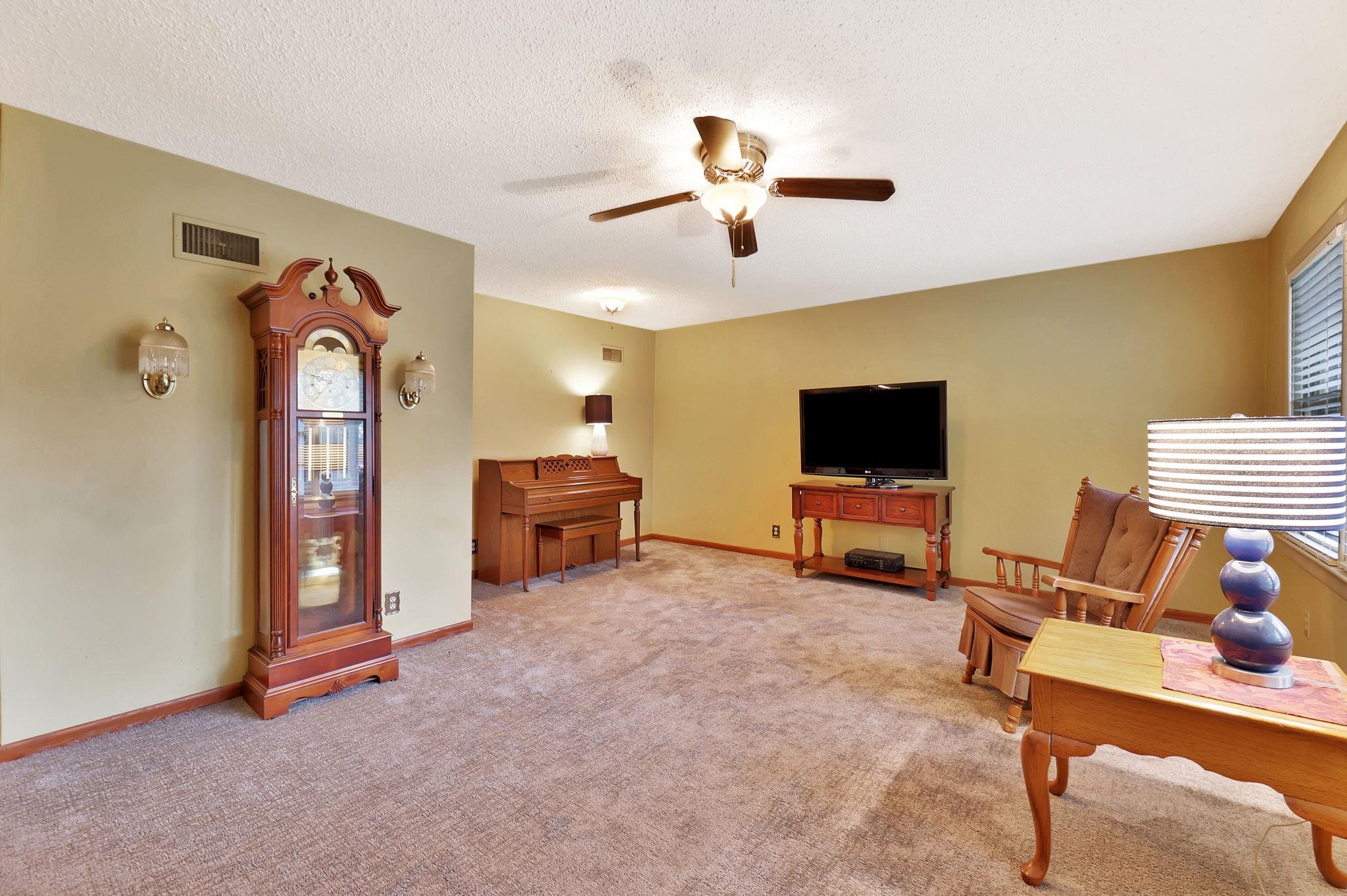 3528 E Funston Street Wichita KS 67218