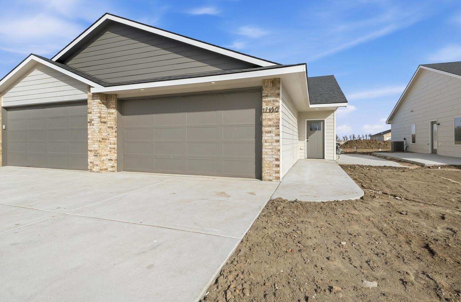17130 W Lawson Circle Goddard KS 67052