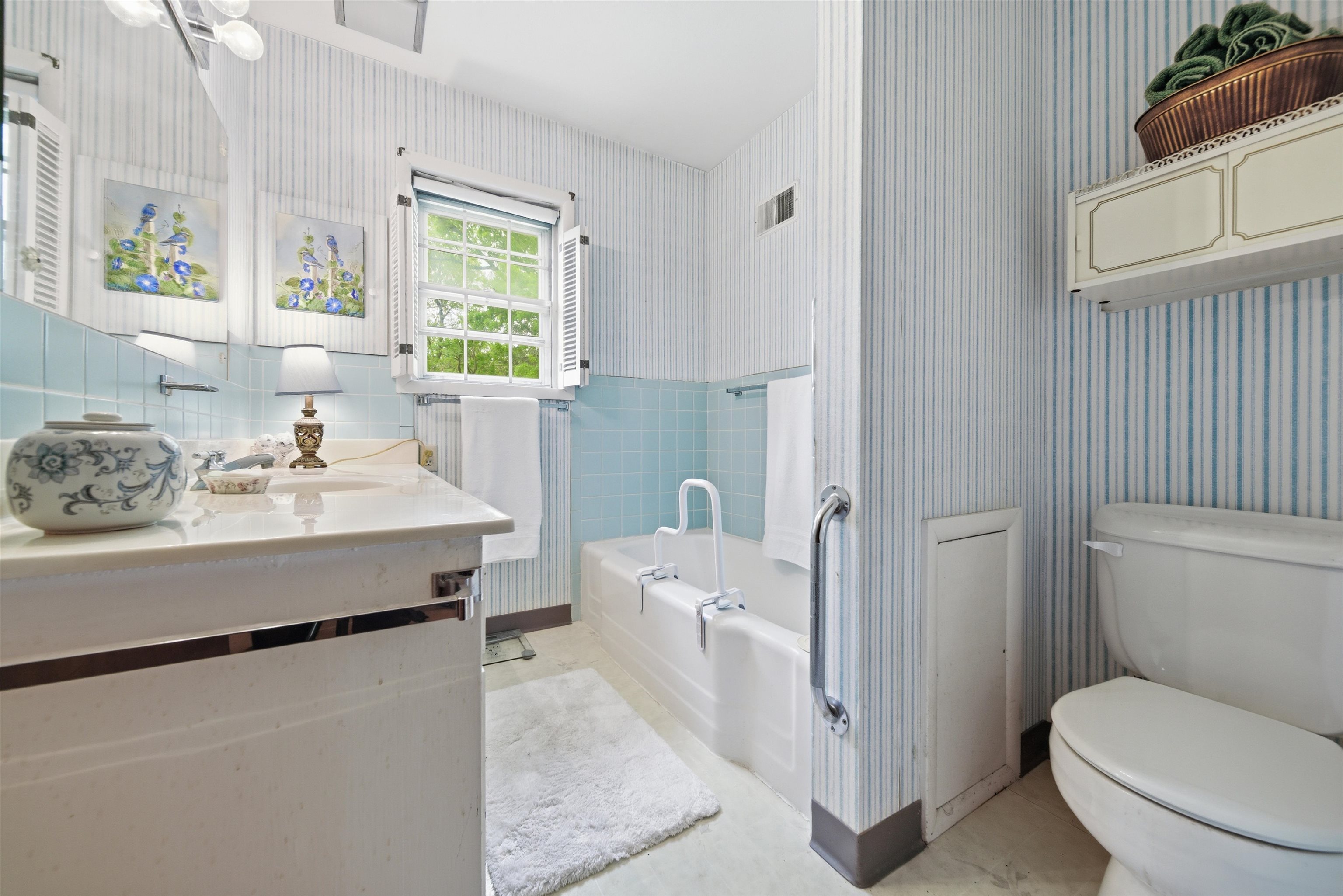608 W 8th Newton KS 67114
