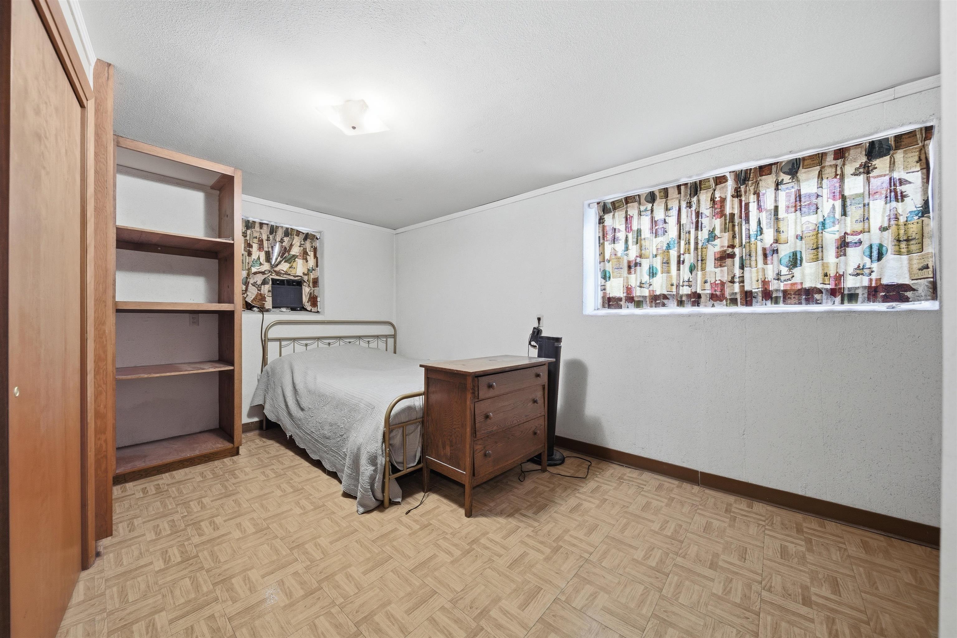 608 W 8th Newton KS 67114